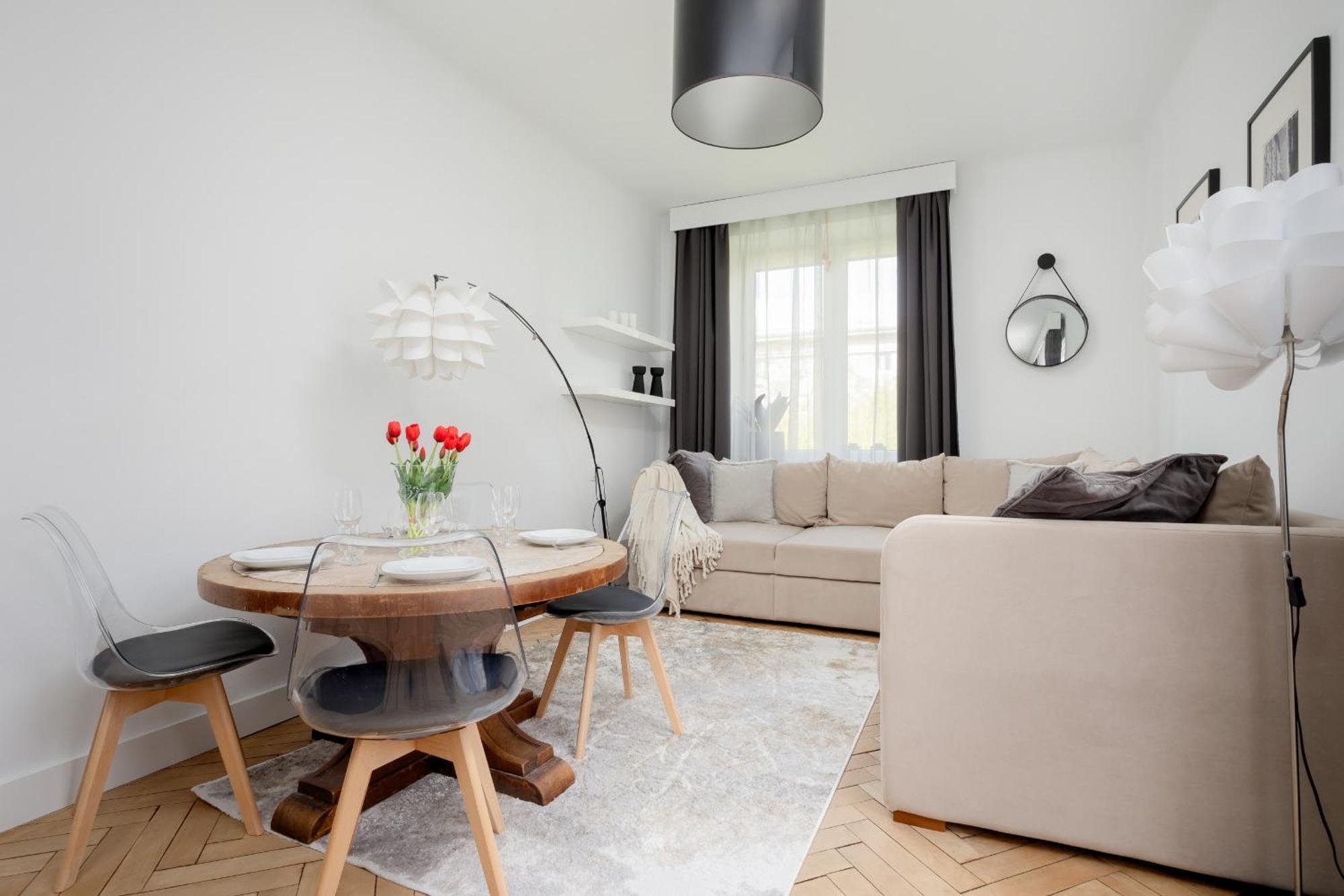 Beautiful & Modern Near The Center By Renters Apartment Warschau