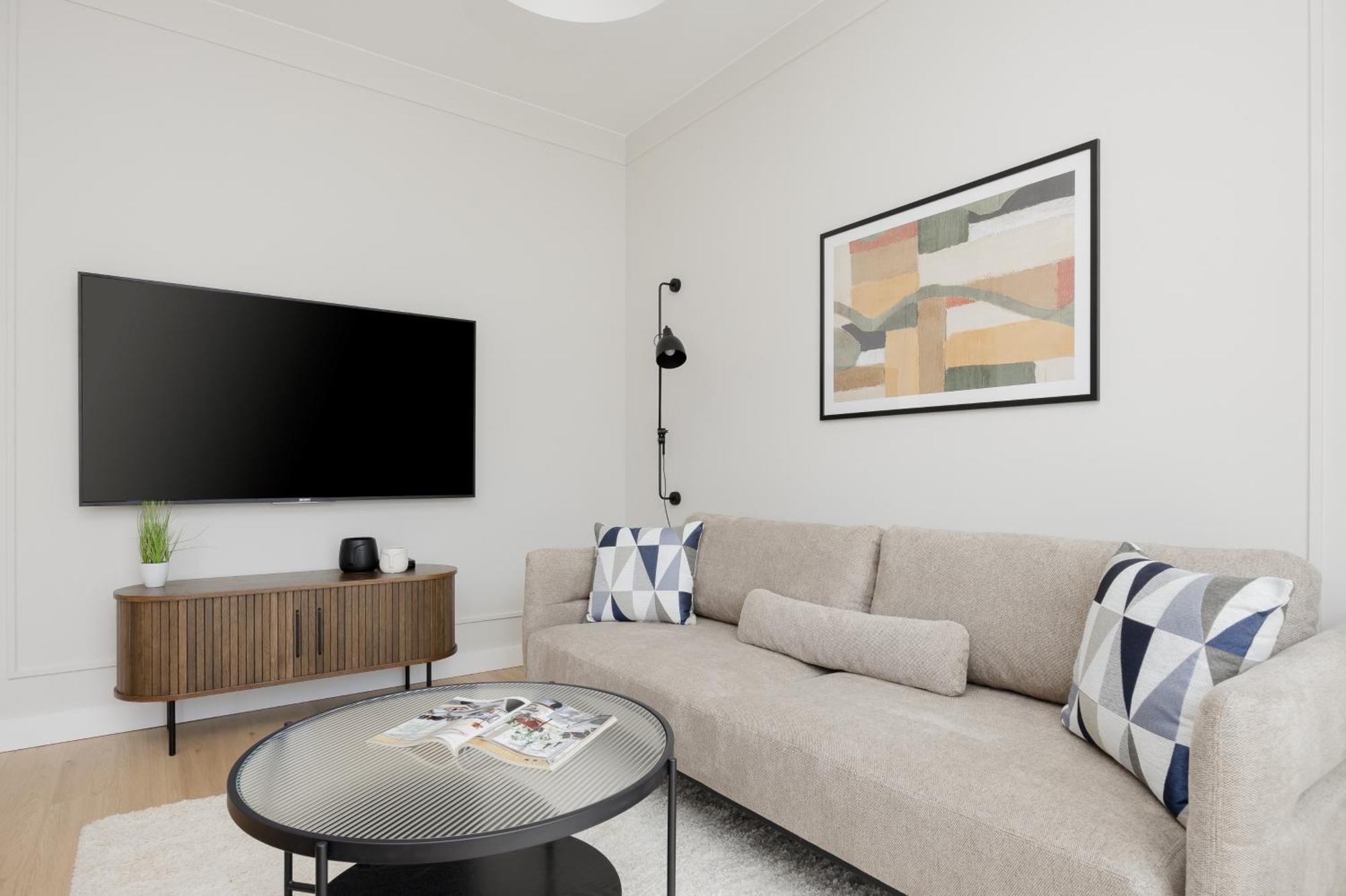 Luxurious In With Sauna And Gym By Renters Prestige Warsaw