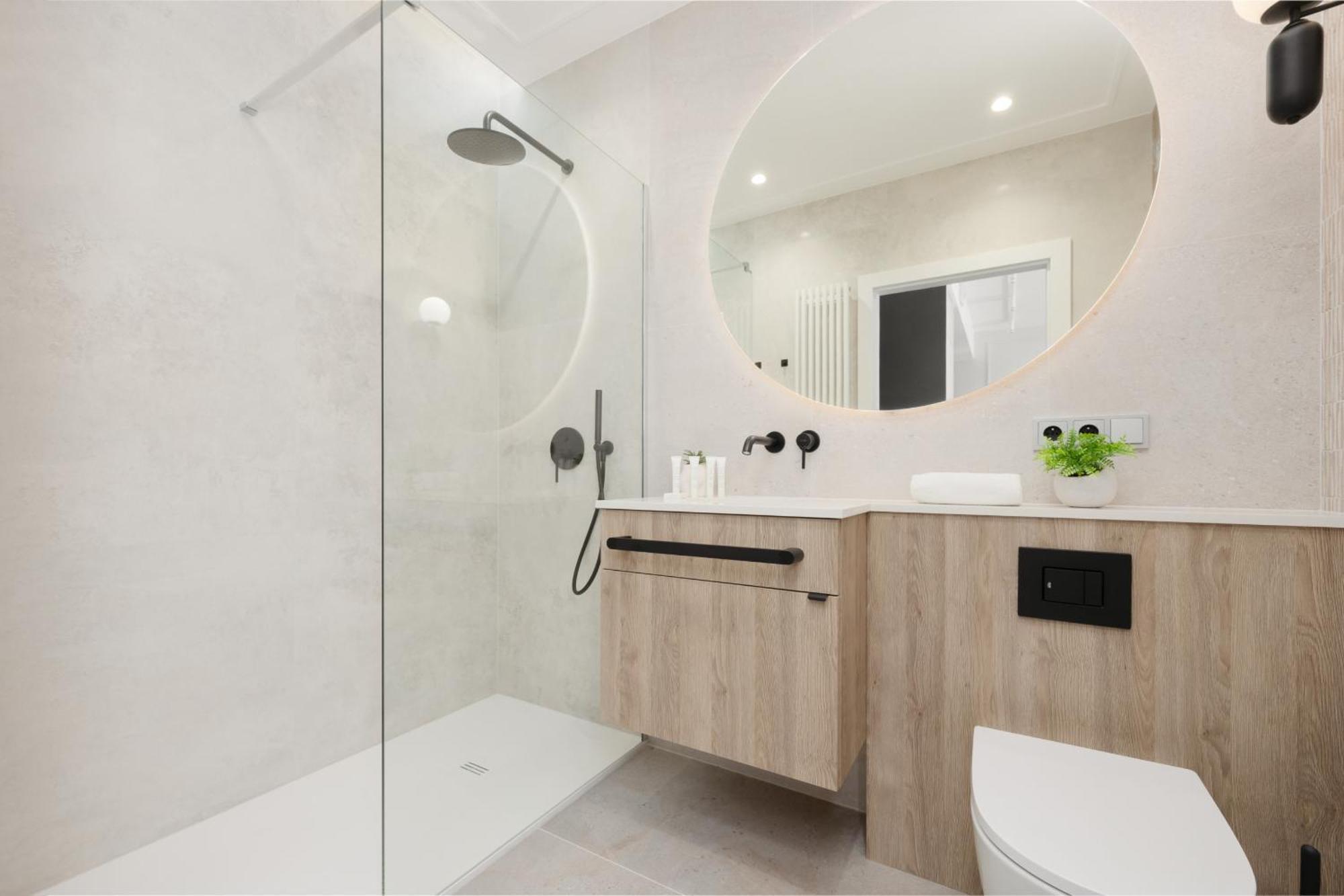 Luxurious In With Sauna And Gym By Renters Prestige Warsaw