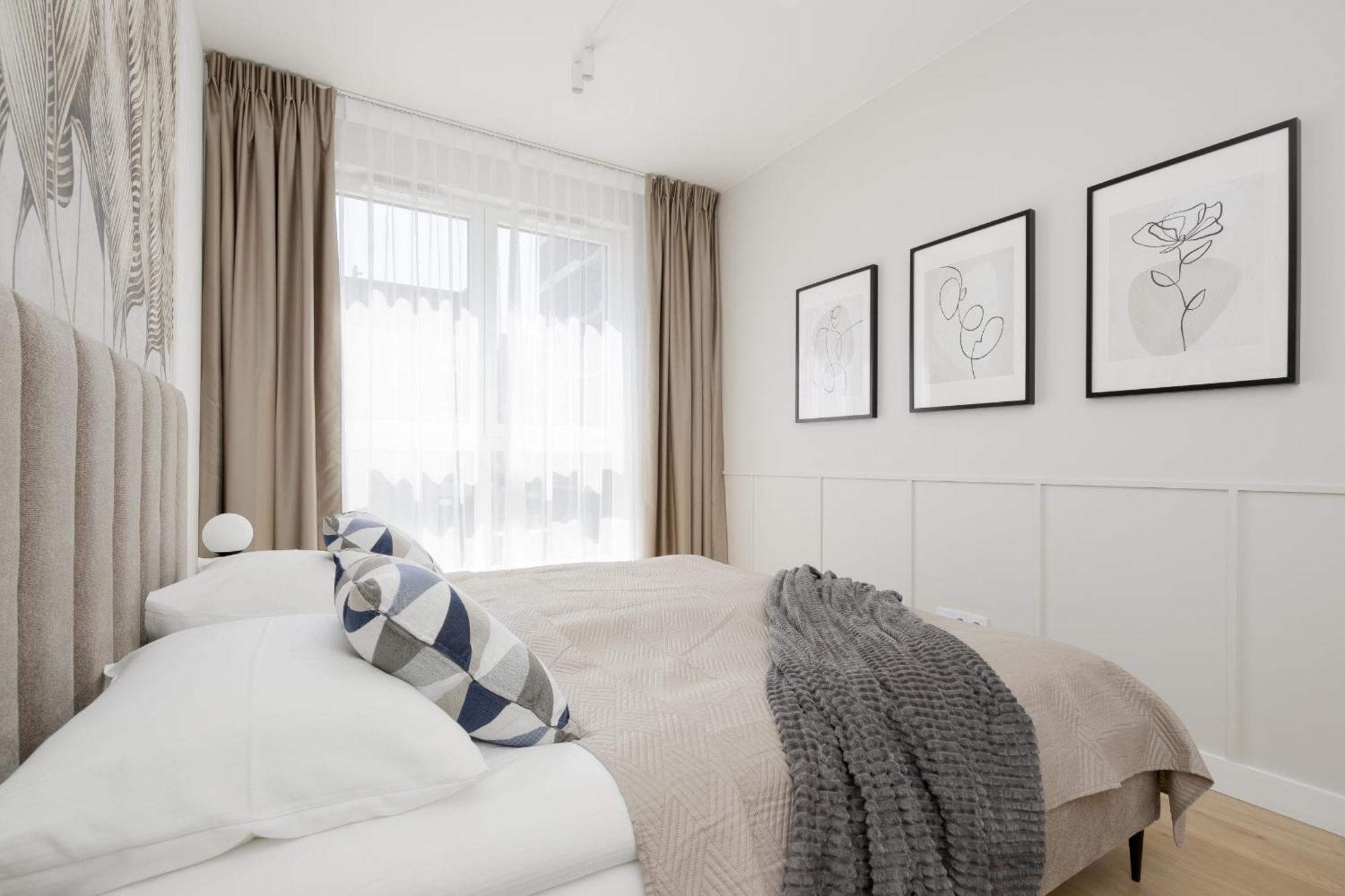 Luxurious In With Sauna And Gym By Renters Prestige Warsaw