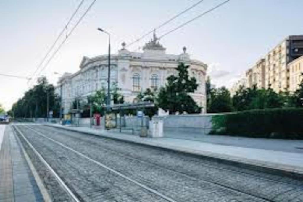 Elegant, Comfortable In The Heart Of Warsaw! *