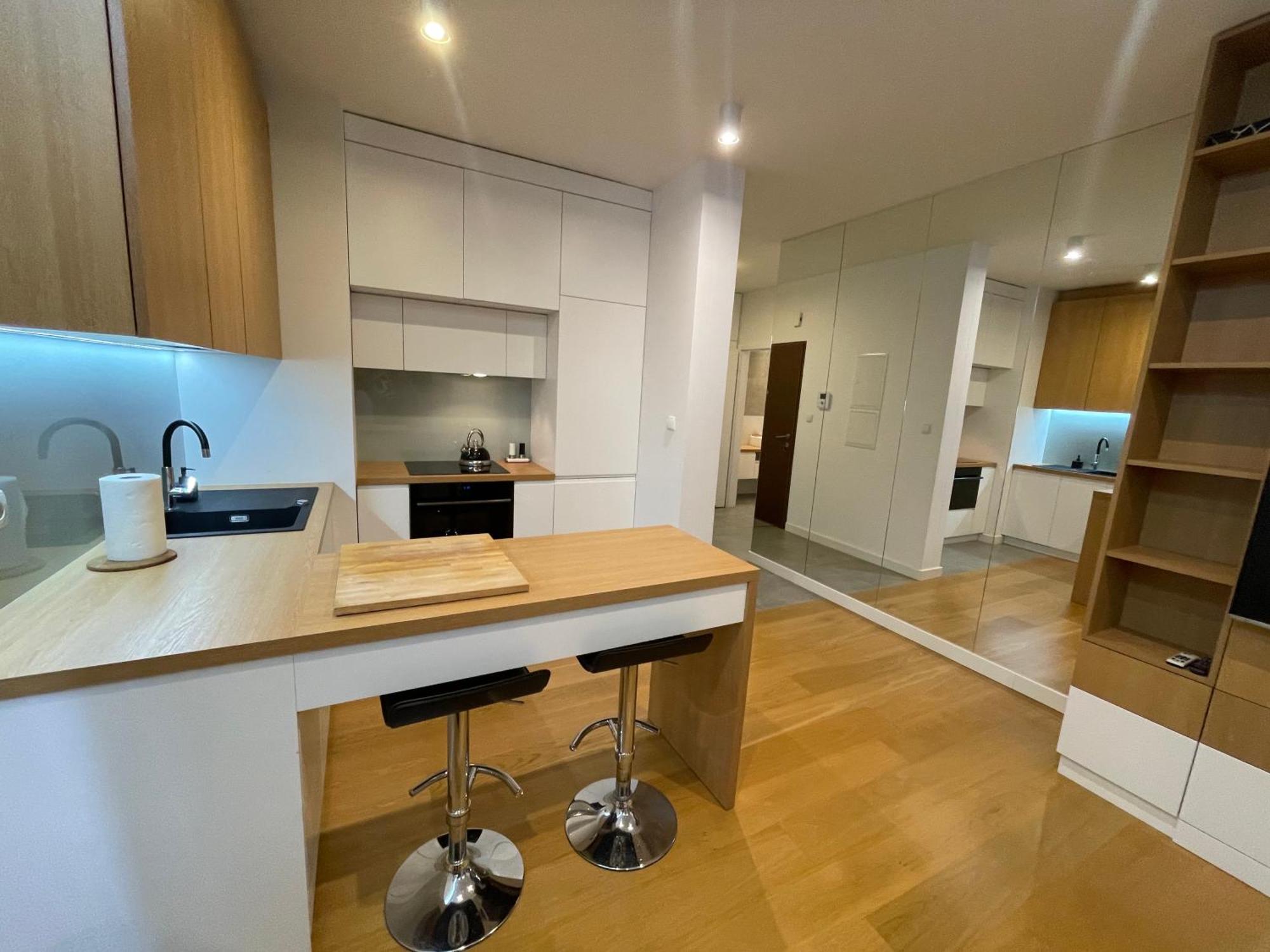 Apartment Gieldowa 4 Business Stock