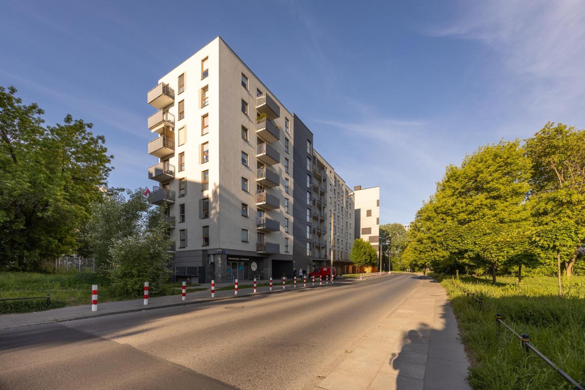 Apartment Wola - Parking, Balcony, Workdesk - By Rentujemy Warsaw