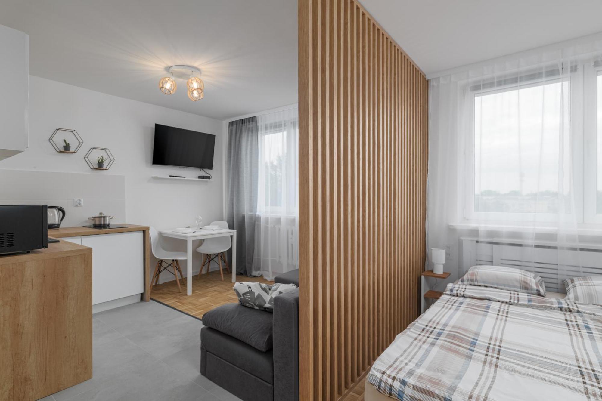 Apartment Reymonta 23 B - 5 Min Metro - 15 Min Centrum - 10 Min Cmkp