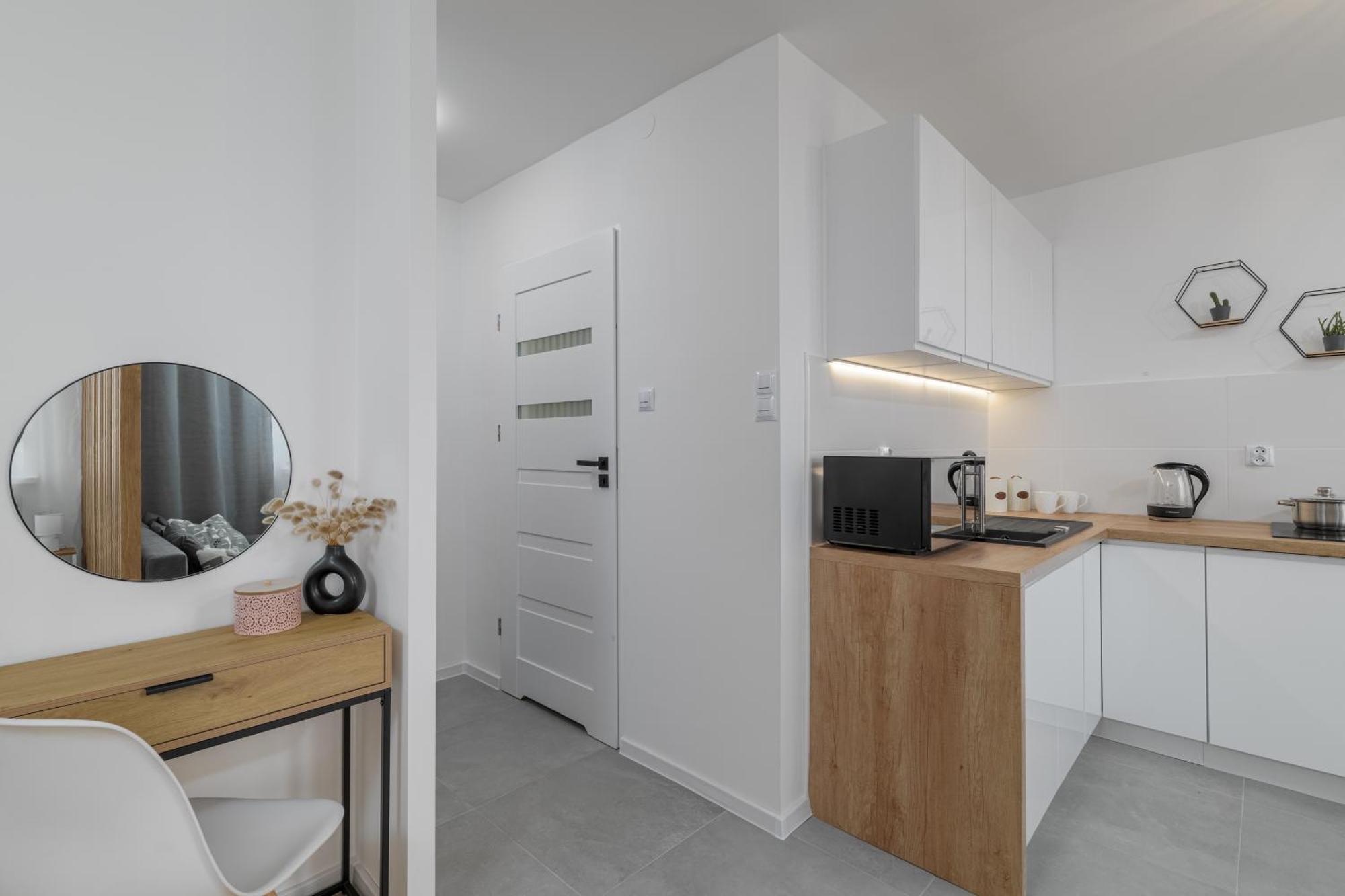 Reymonta 23 B - 5 Min Metro - 15 Min Centrum - 10 Min Cmkp Apartament