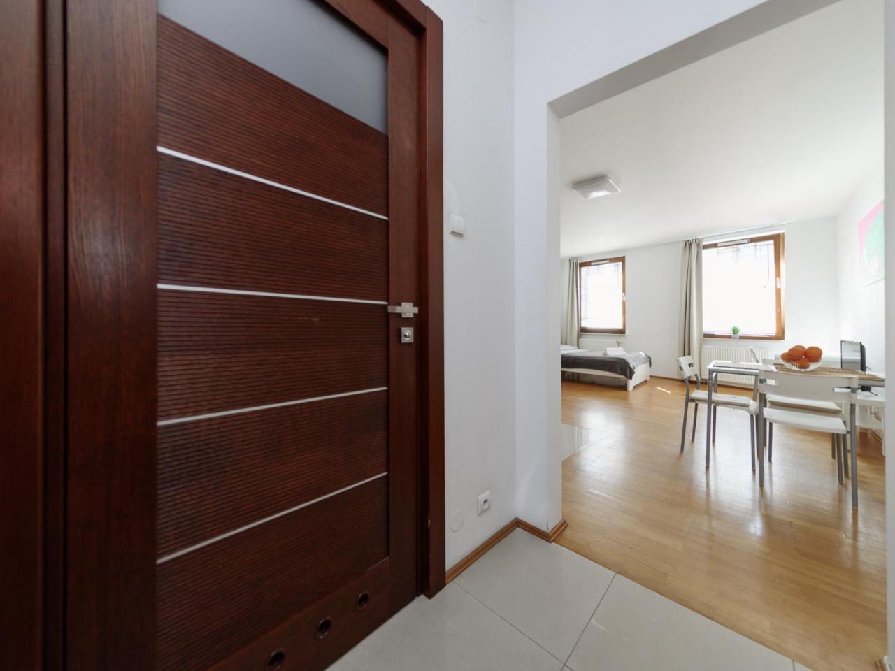 Apartament Near The Us Embassy *