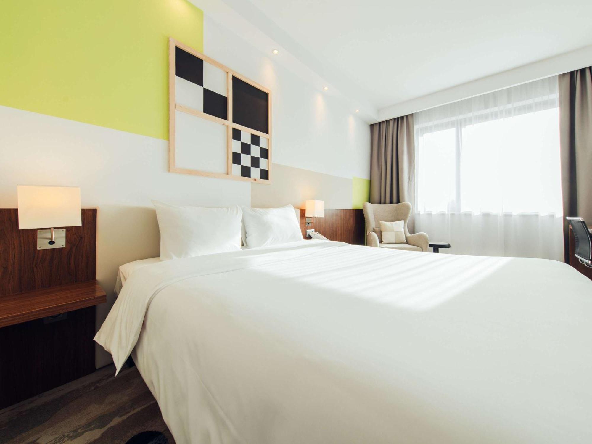 Ibis Styles Airport 3*