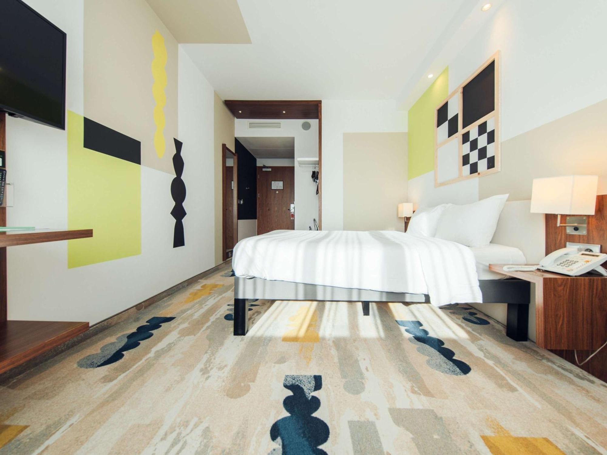 Ibis Styles Airport