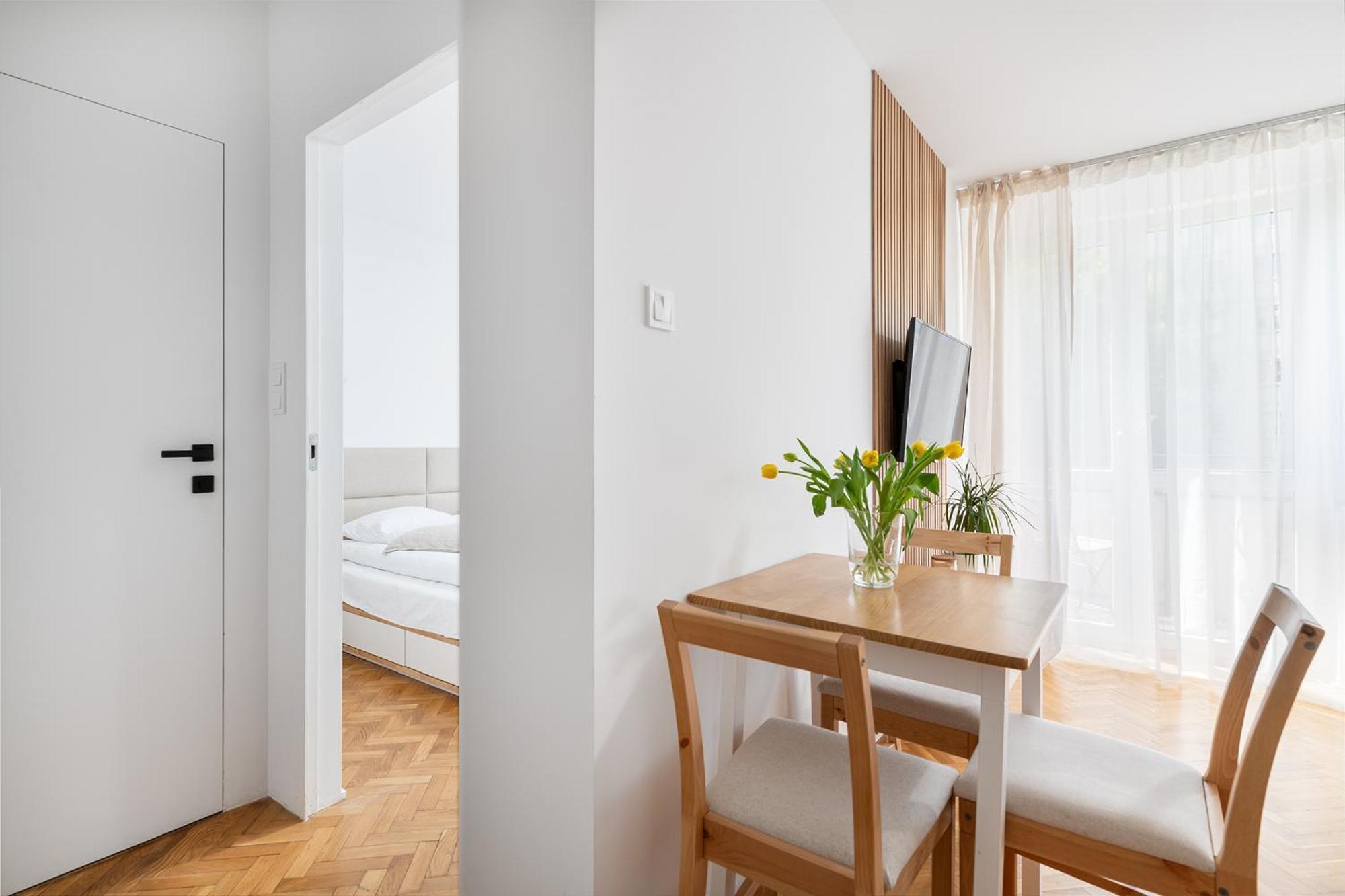 Rentplanet - Przy Palacu Kultury I Nauki