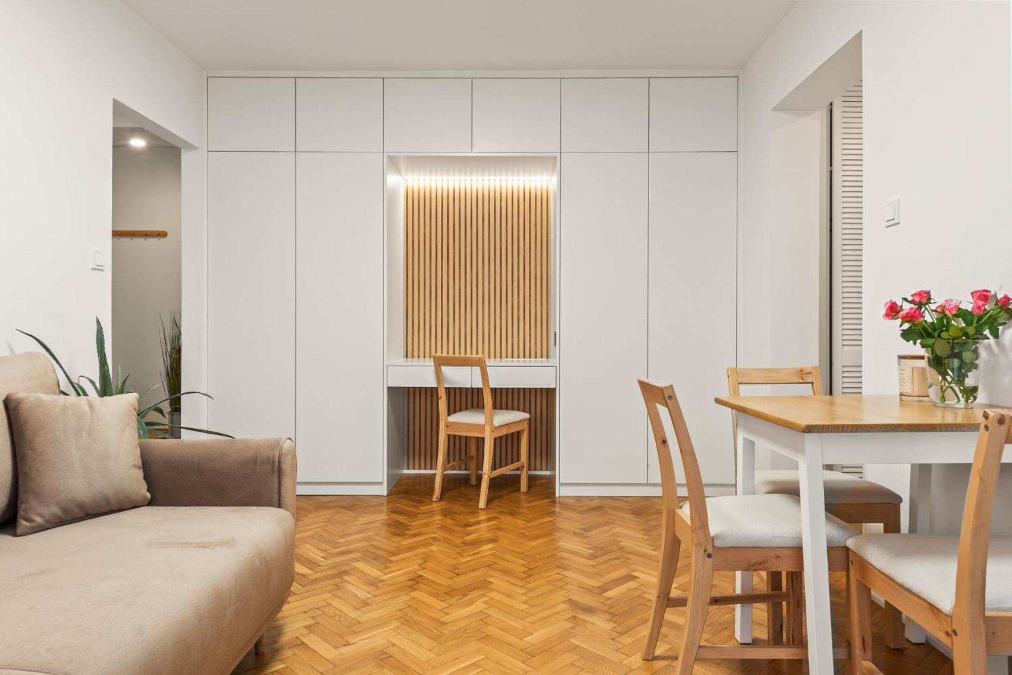 Rentplanet - Przy Palacu Kultury I Nauki Warsaw