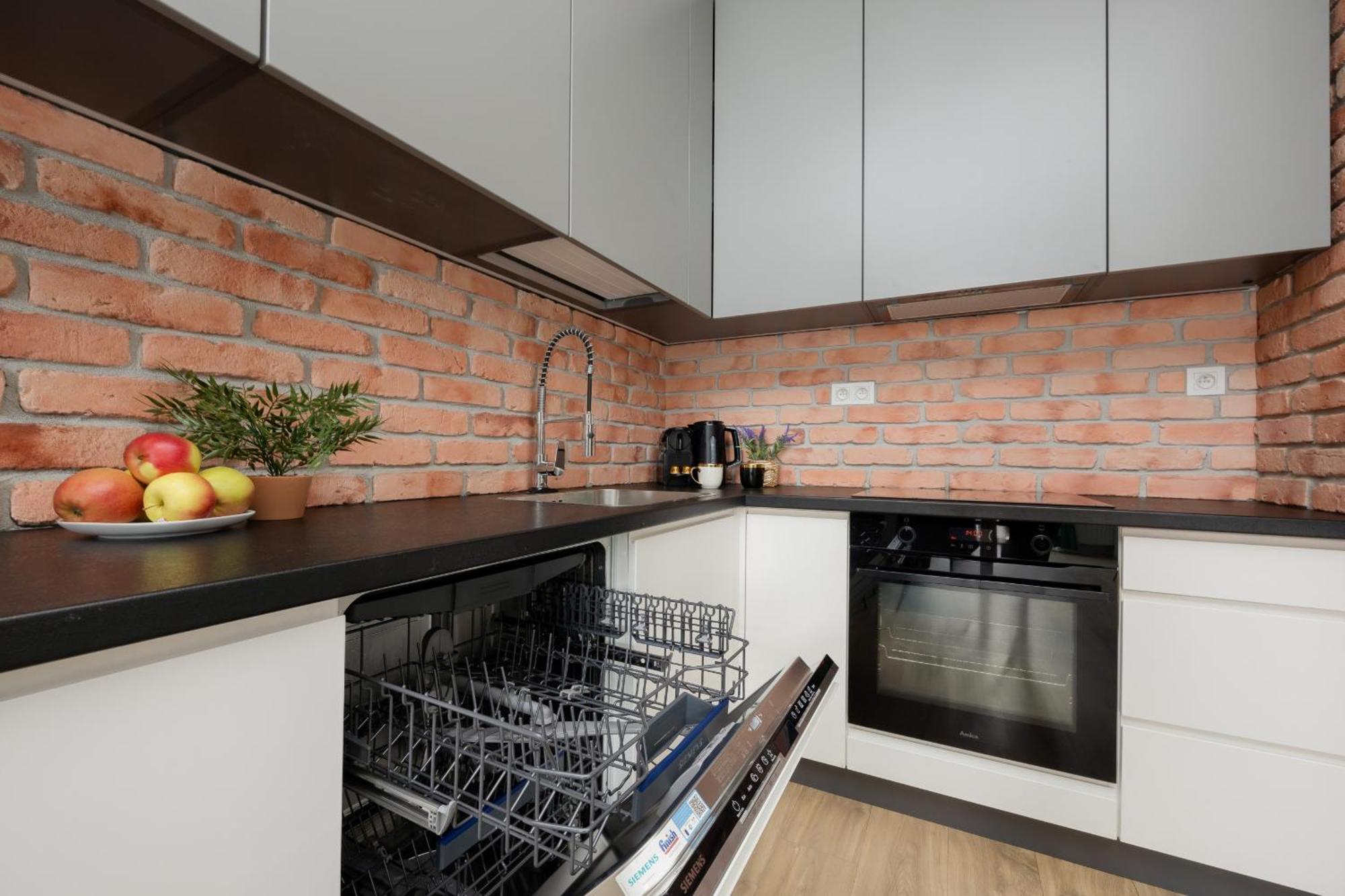 Industrial With Parking Wola By Renters Apartment *
