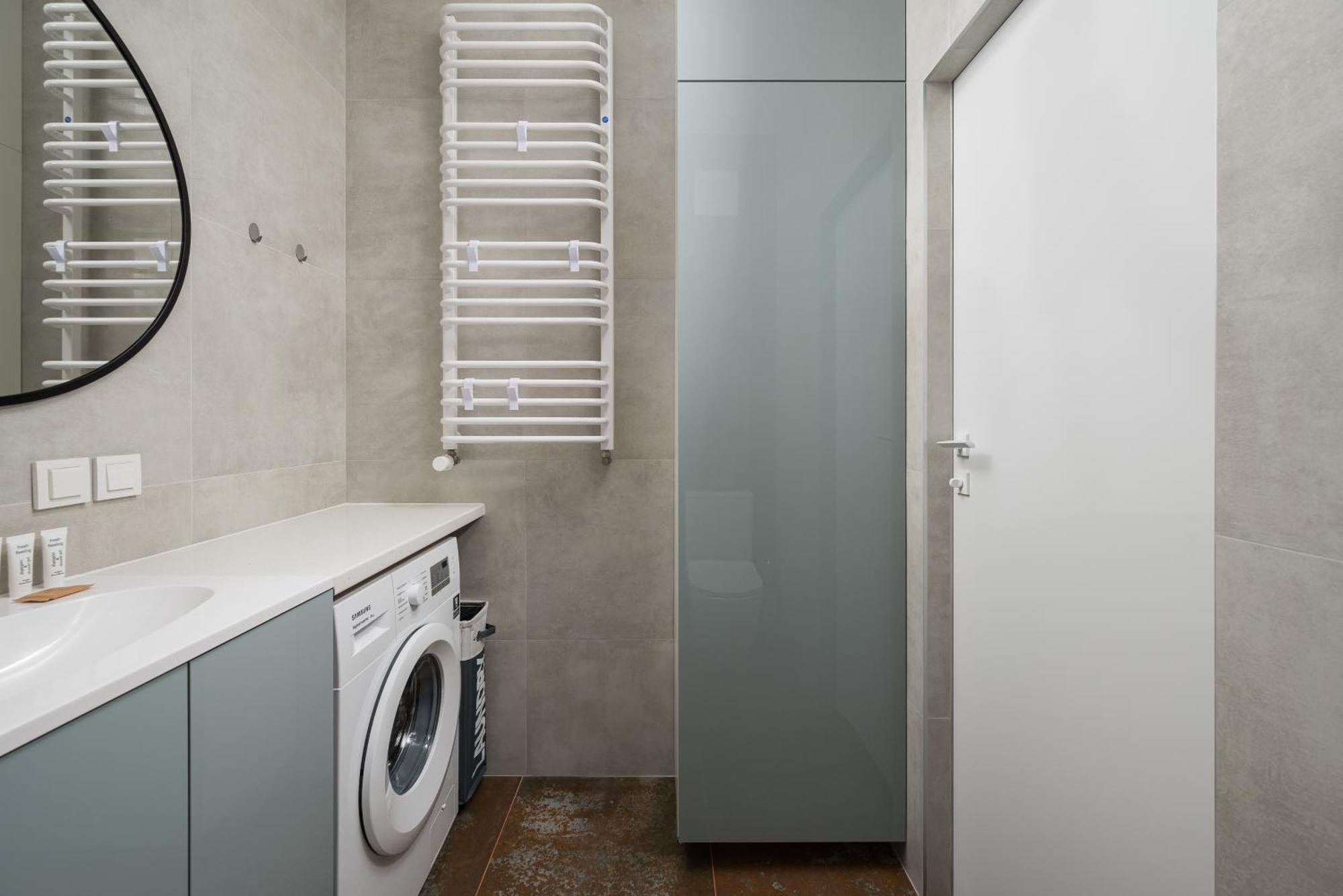 Apartment Wilanow Holzera Modern Warsaw