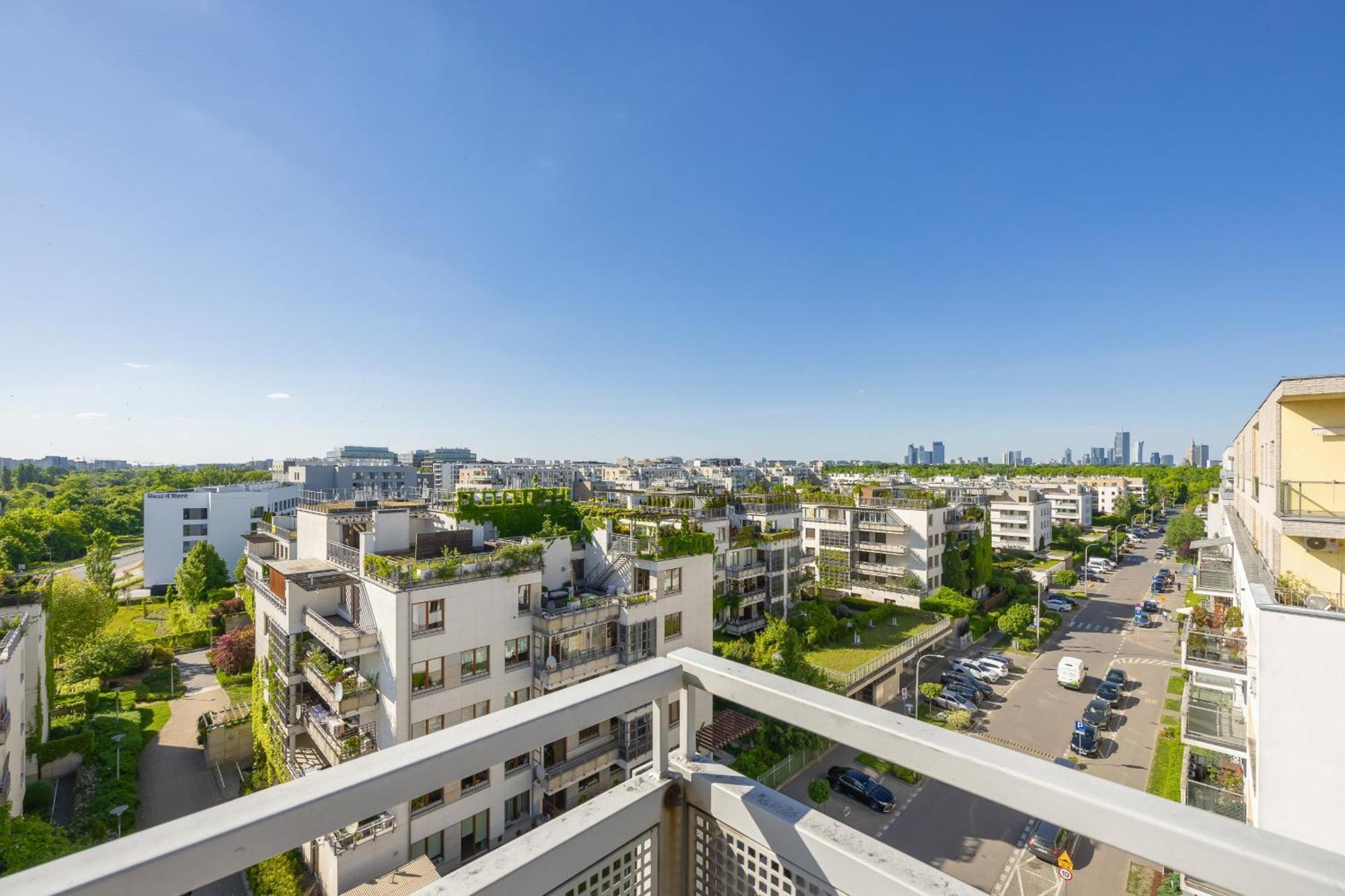 Luxury Four Bedroom With Parking & Balcony In Mokotow By Renters Prestige Apartment *