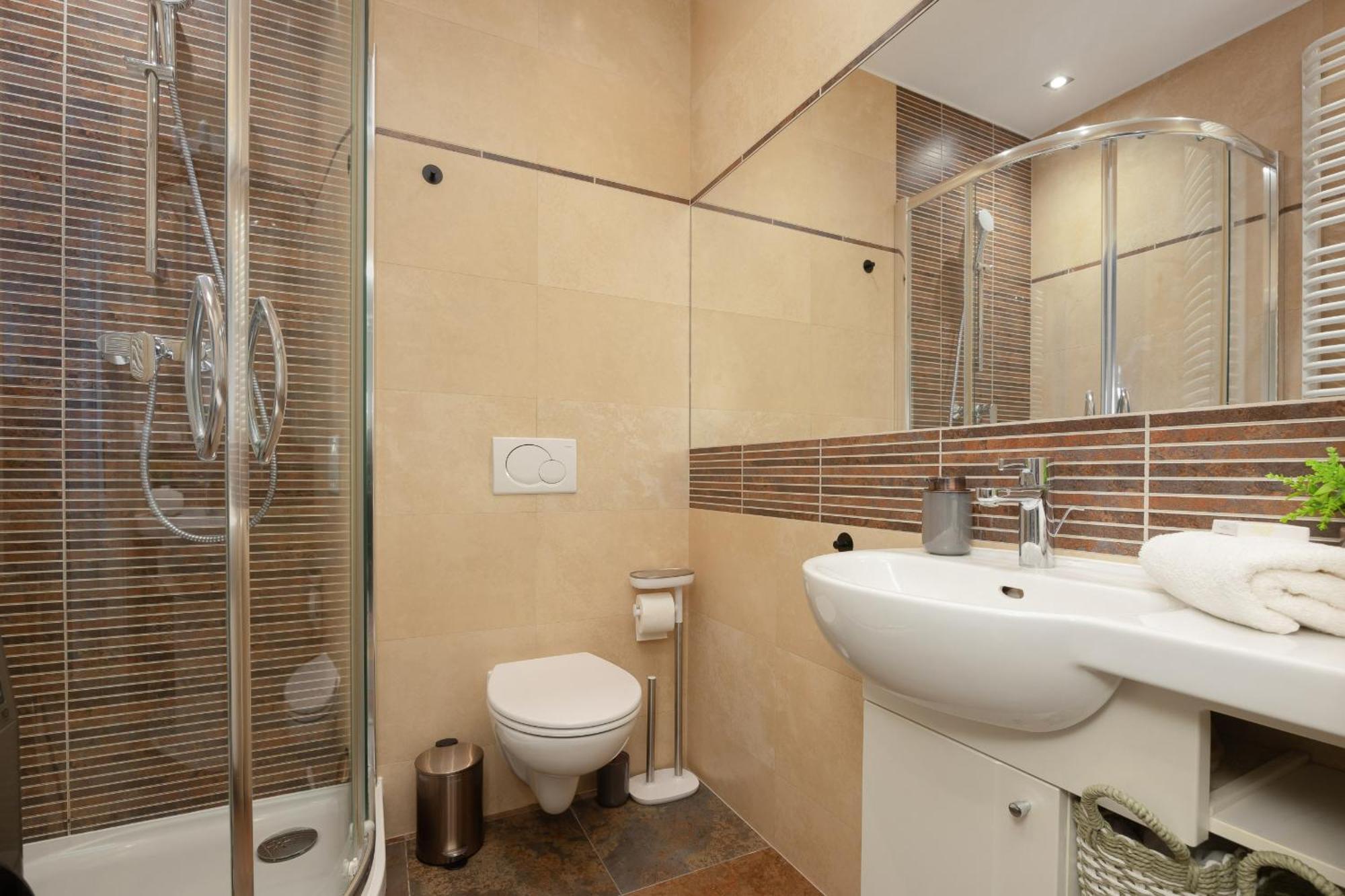 Luxury Four Bedroom With Parking & Balcony In Mokotow By Renters Prestige * Warsaw
