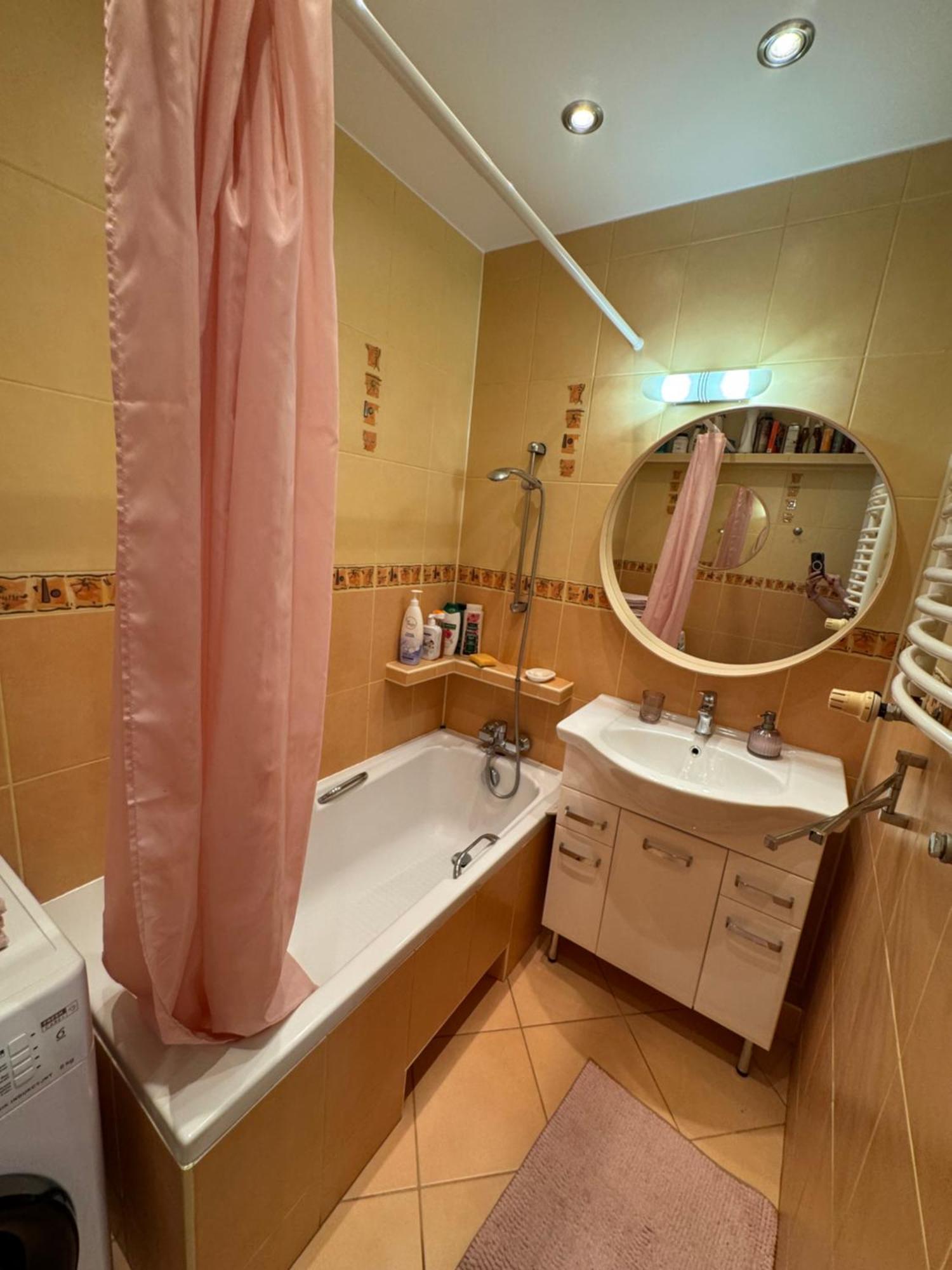Wygodny Apartament Dla Rodziny 3-5 Osobowej Căn hộ Warsaw