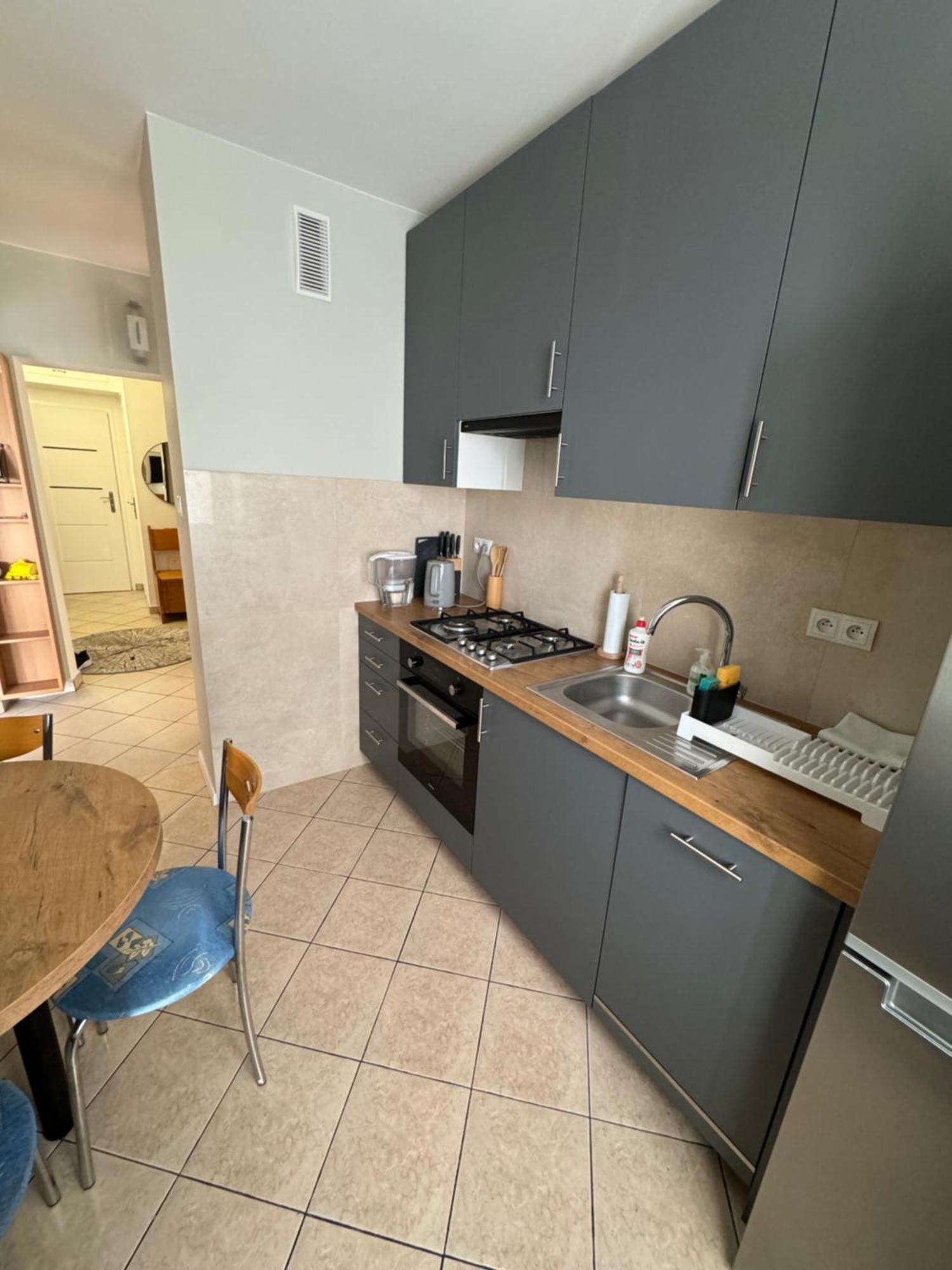 Wygodny Apartament Dla Rodziny 3-5 Osobowej Căn hộ