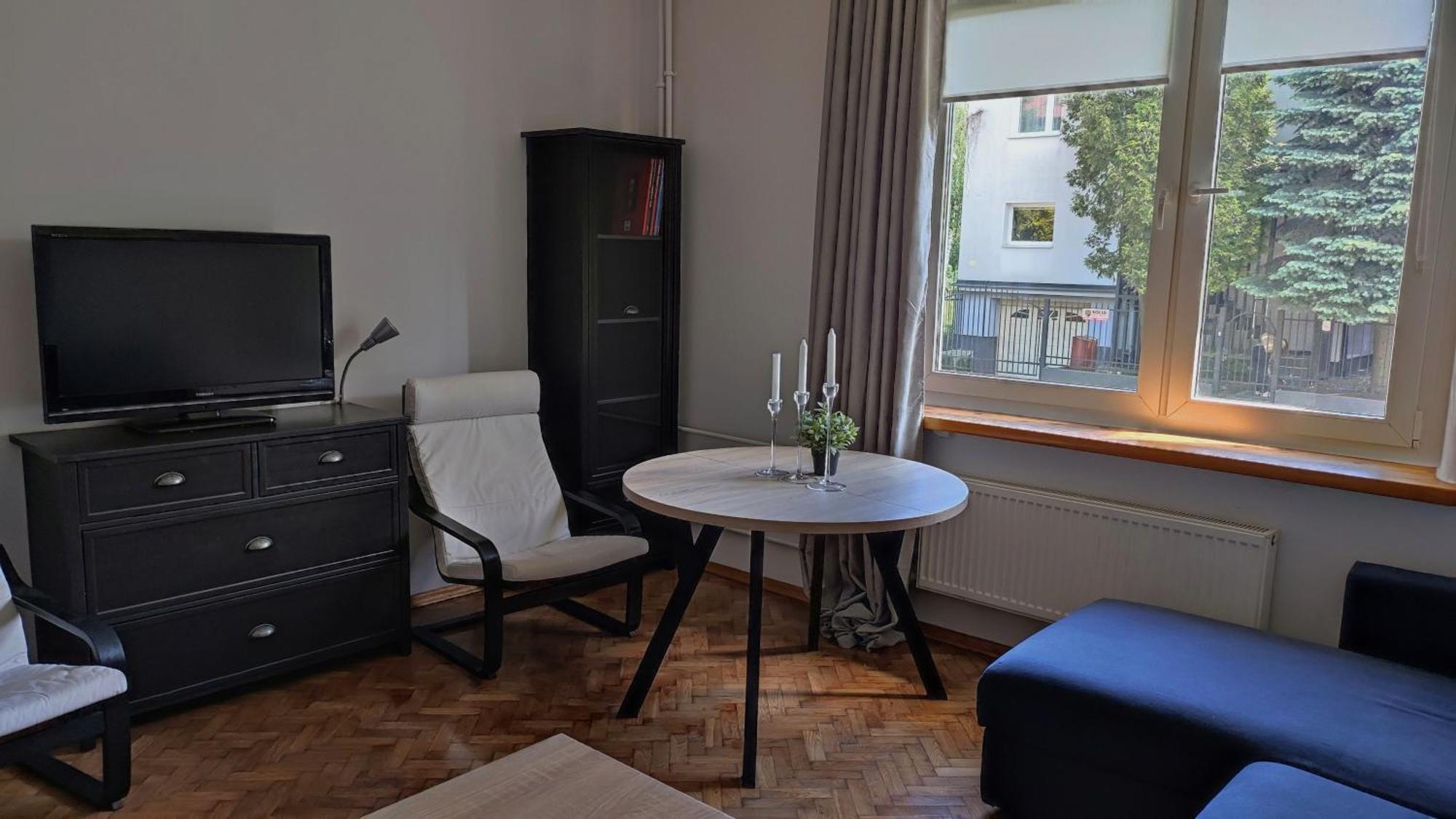 Tumska Wlochy Apartment Warsaw