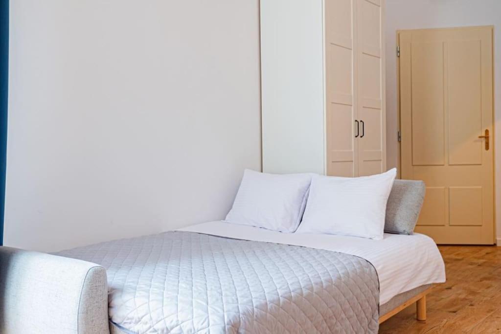 Komfortowy W Centrum Apartment *