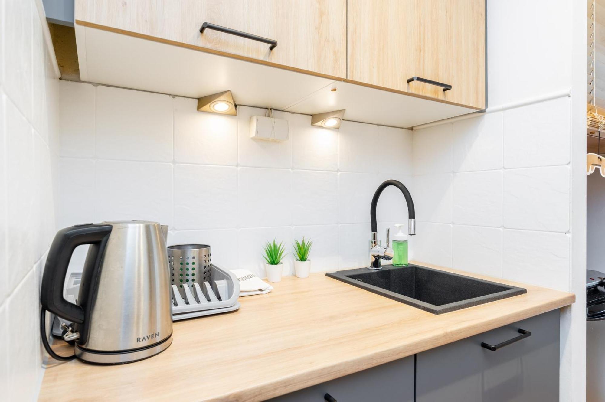 Cinnamon Metro Swietokrzyska Apartament Warszawa