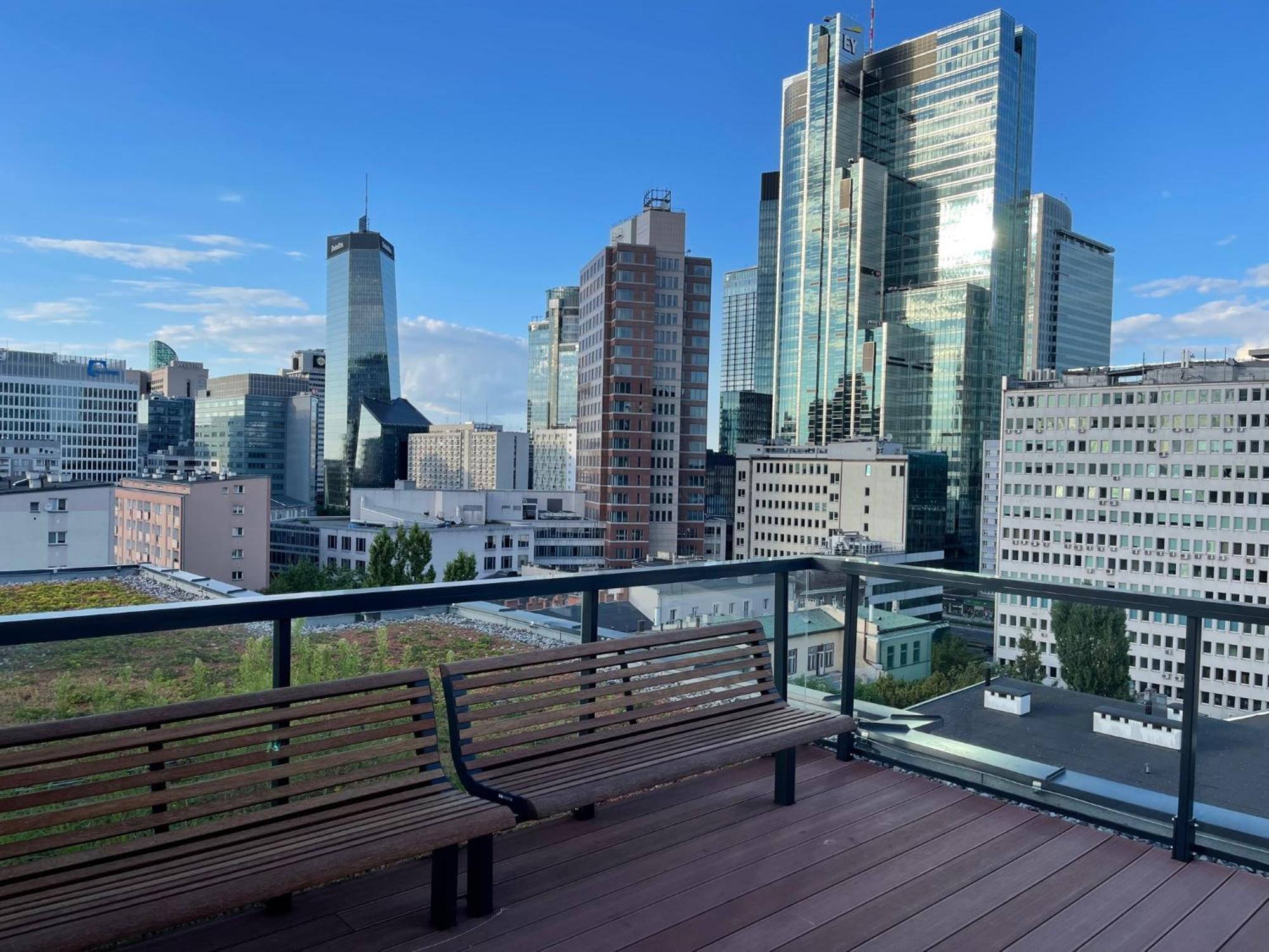 Apartamento Sienna 65 - Taras Na Dachu Z Panorama 360 Na Warszawe -roof Terrace With A Beautiful View - Prywatny Balkon - Private Balcony - Better