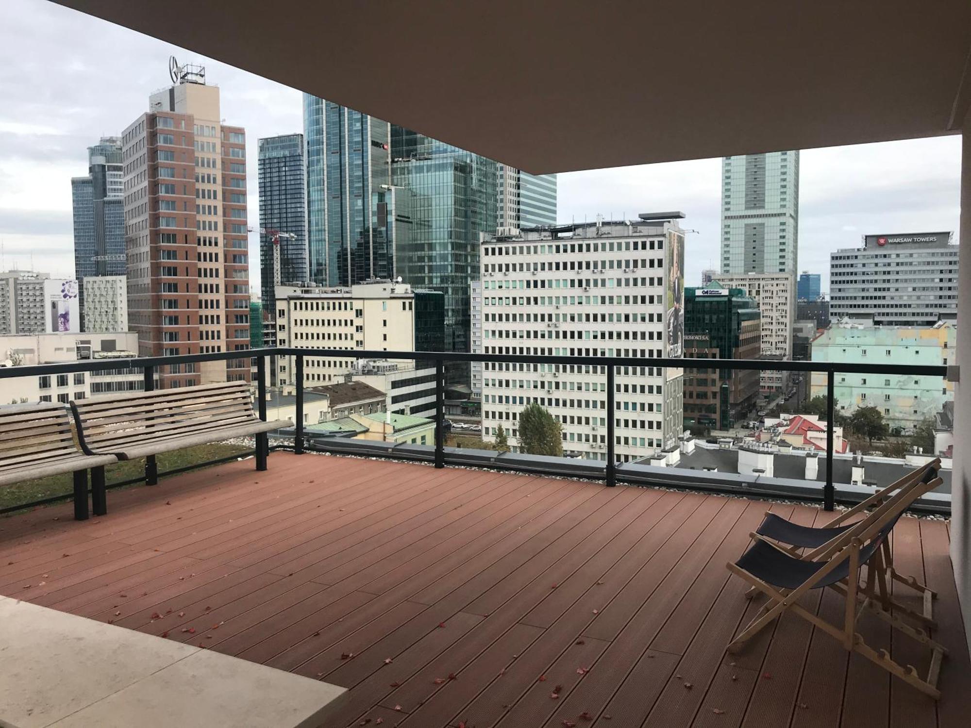 Sienna 65 - Taras Na Dachu Z Panorama 360 Na Warszawe -roof Terrace With A Beautiful View - Prywatny Balkon - Private Balcony - Better Apartamento