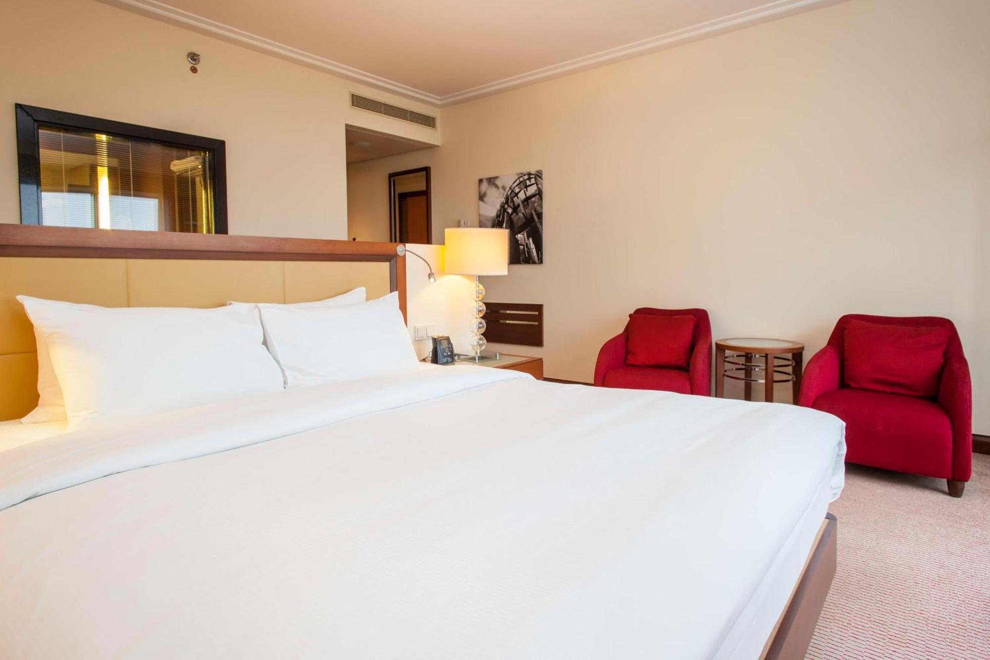 Hilton 4*
