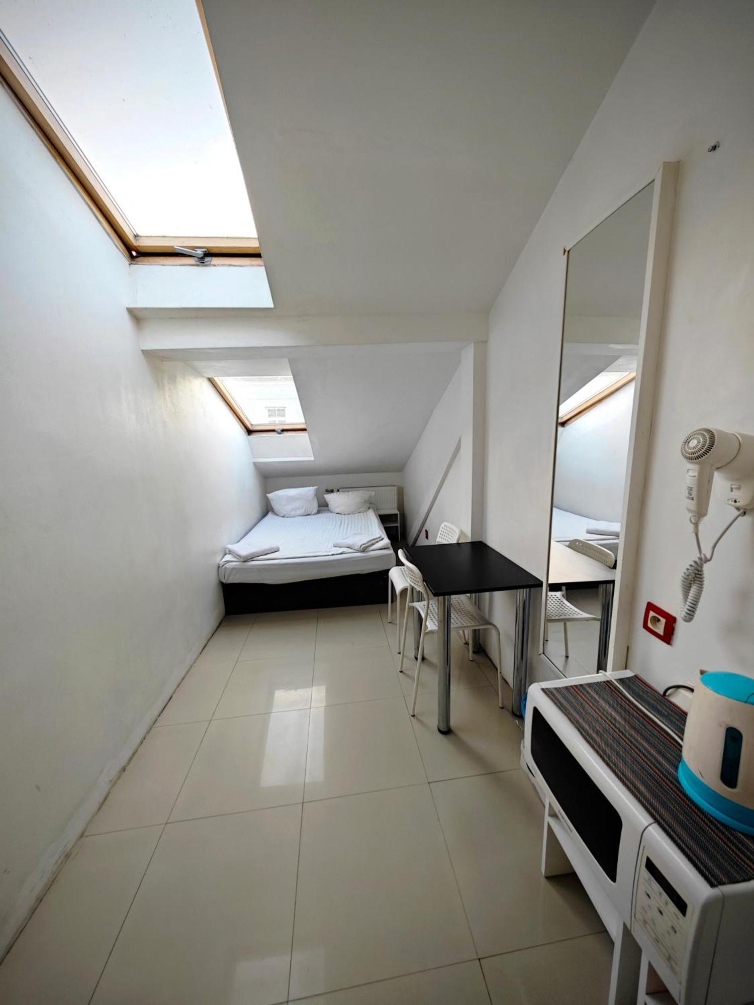 Hoza Attic *