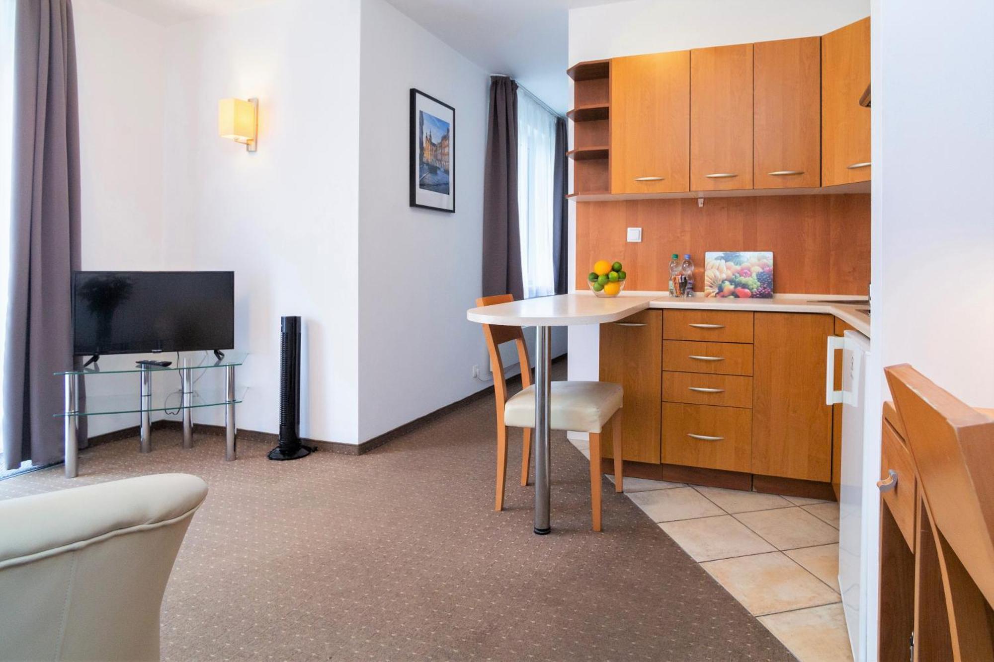 Aparthotel - Wilanow 3*