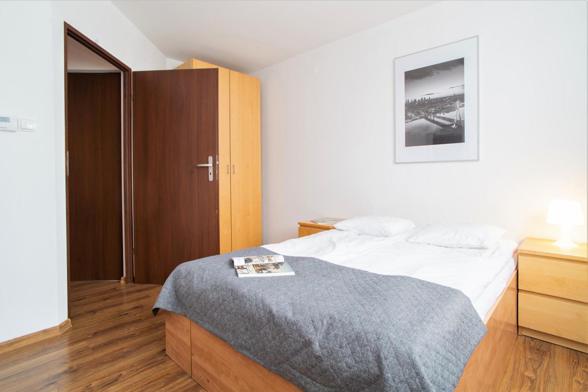 - Wilanow Aparthotel