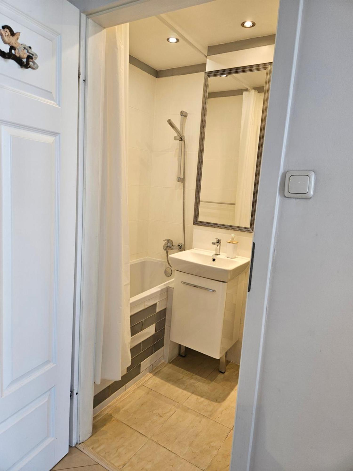Apartment Whh Krolewska Warsaw