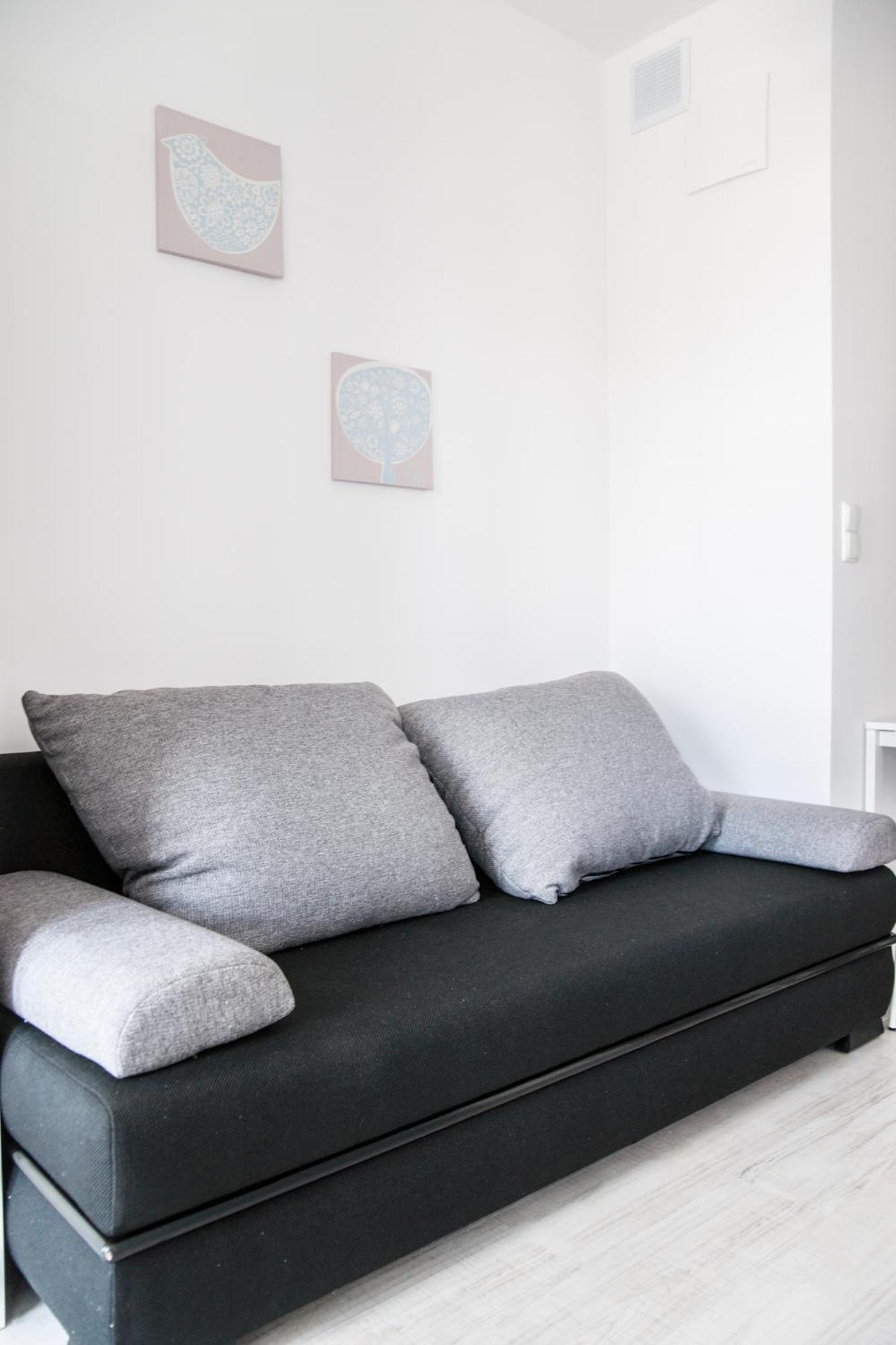 Bizapartments - Modern Flats With Parking Apartment