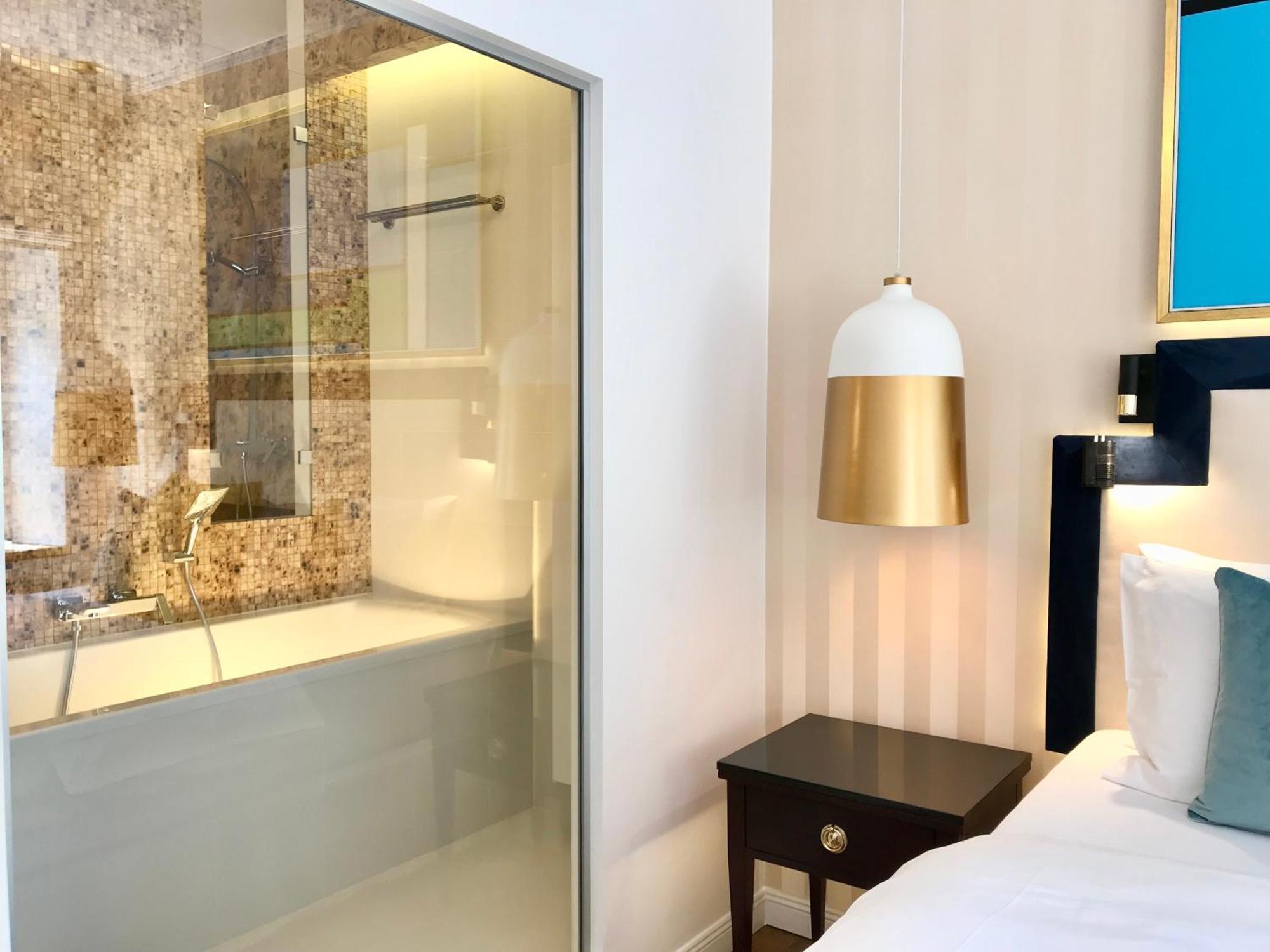 Mondrian Luxury Unesco Old Town Aparthotel Varsóvia
