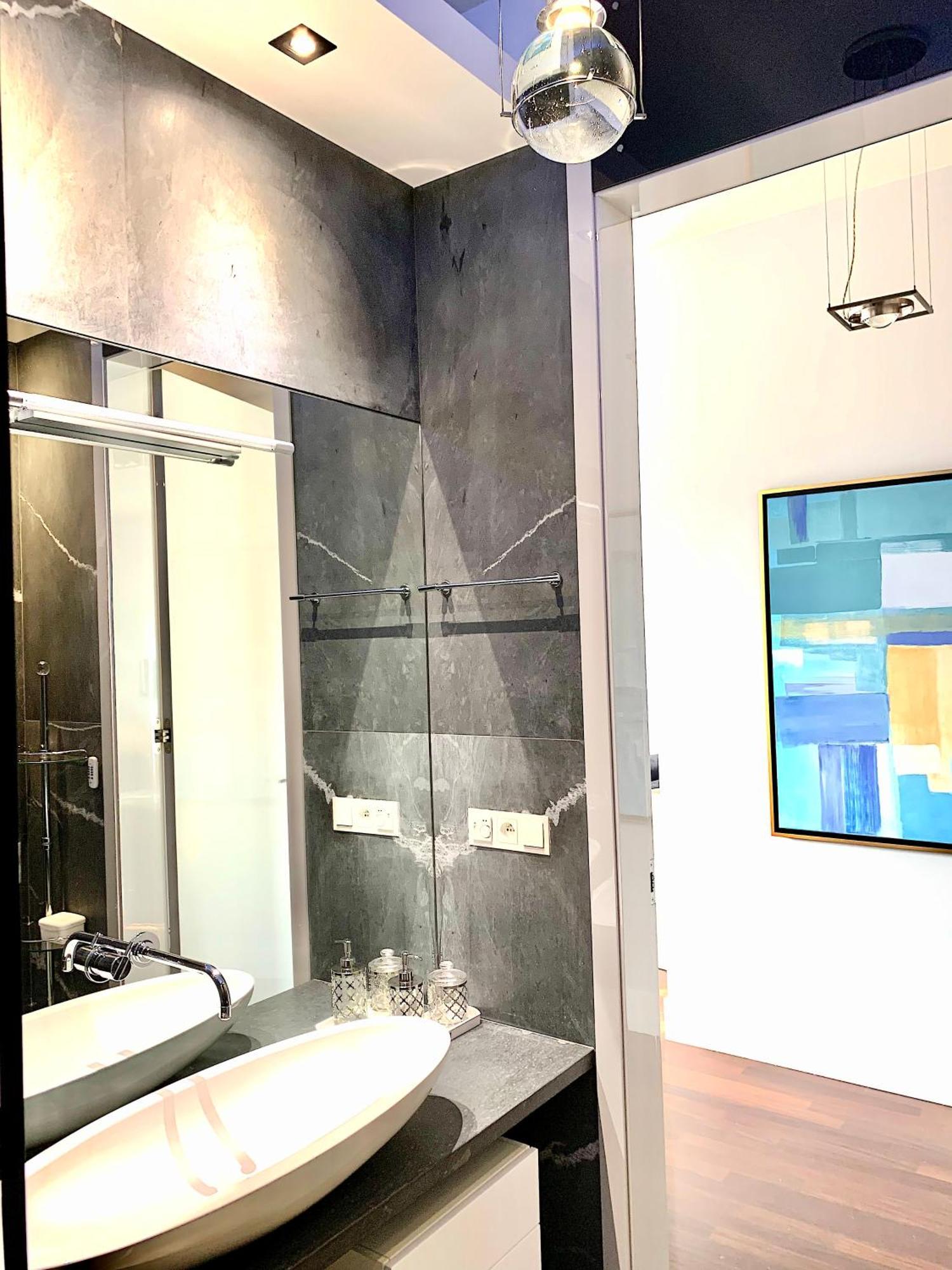 Aparthotel Mondrian Luxury Unesco Old Town *