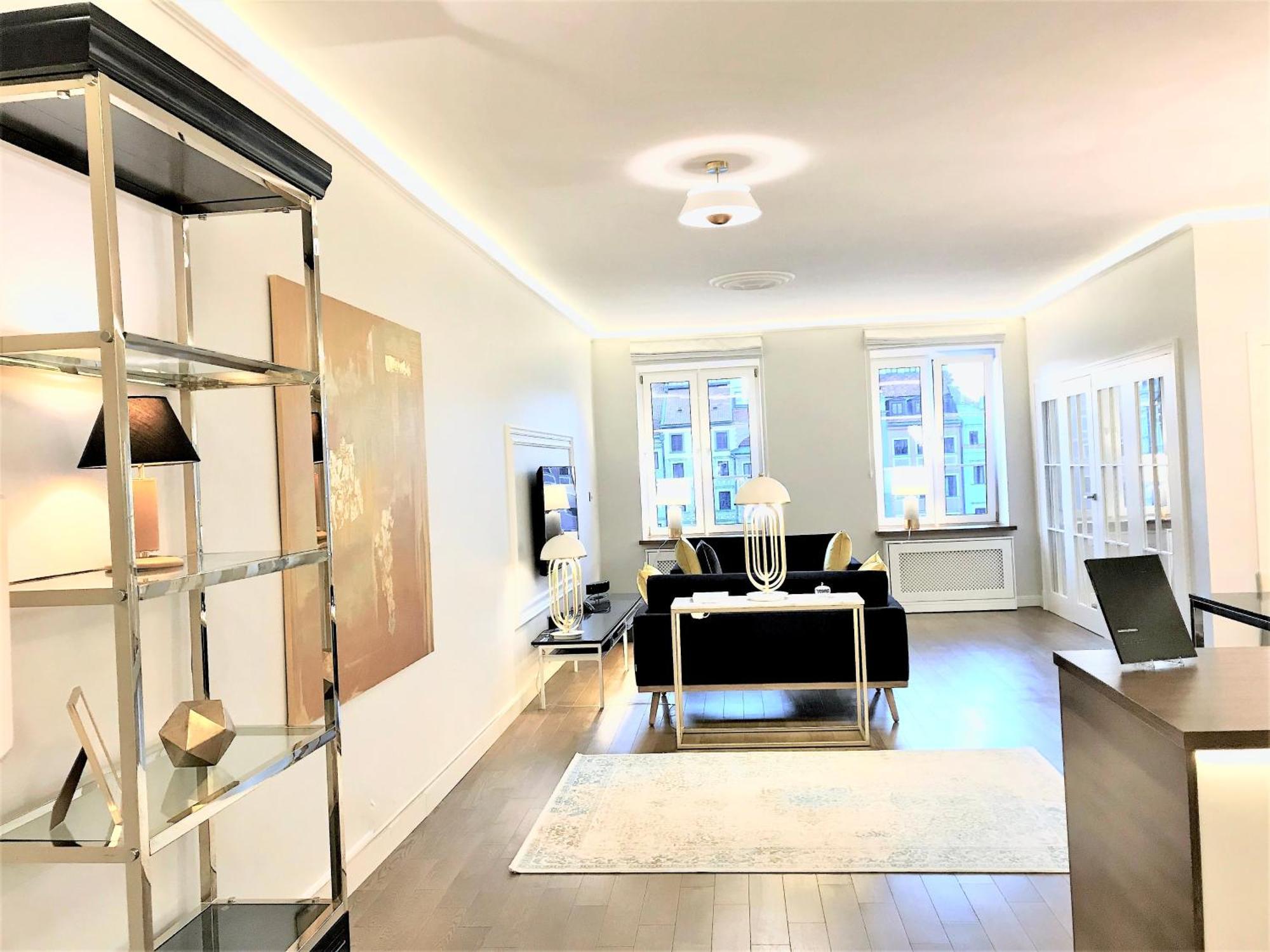 Aparthotel Mondrian Luxury & Market Square I