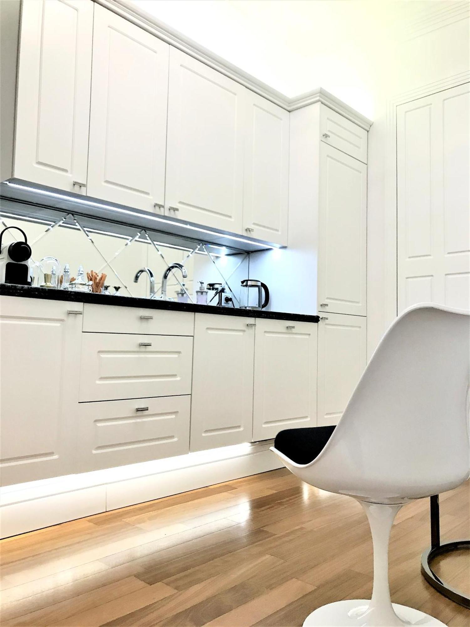 Mondrian Luxury & Market Square I Aparthotel