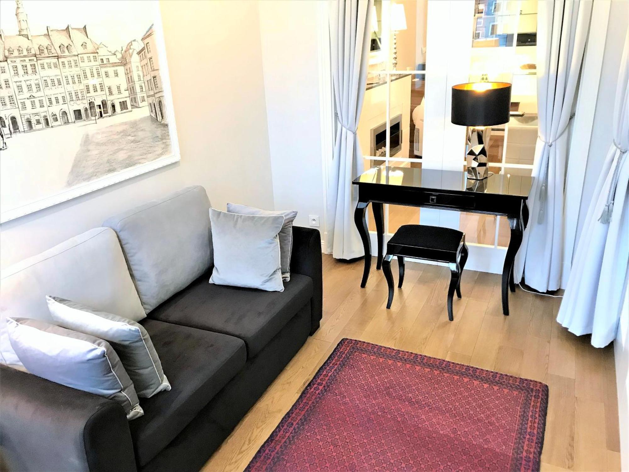 Aparthotel Mondrian Luxury & Market Square I