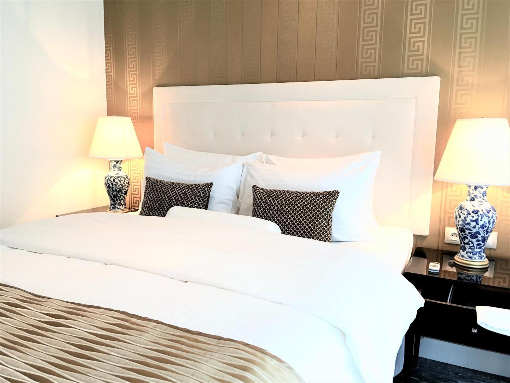 Aparthotel Mondrian Luxury & Market Square I
