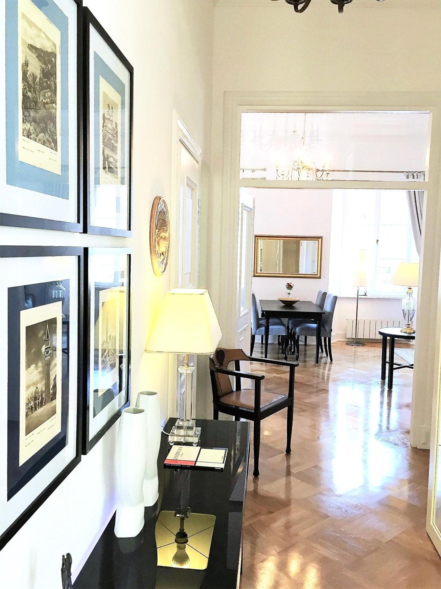 Mondrian Luxury & Market Square I Aparthotel 5*