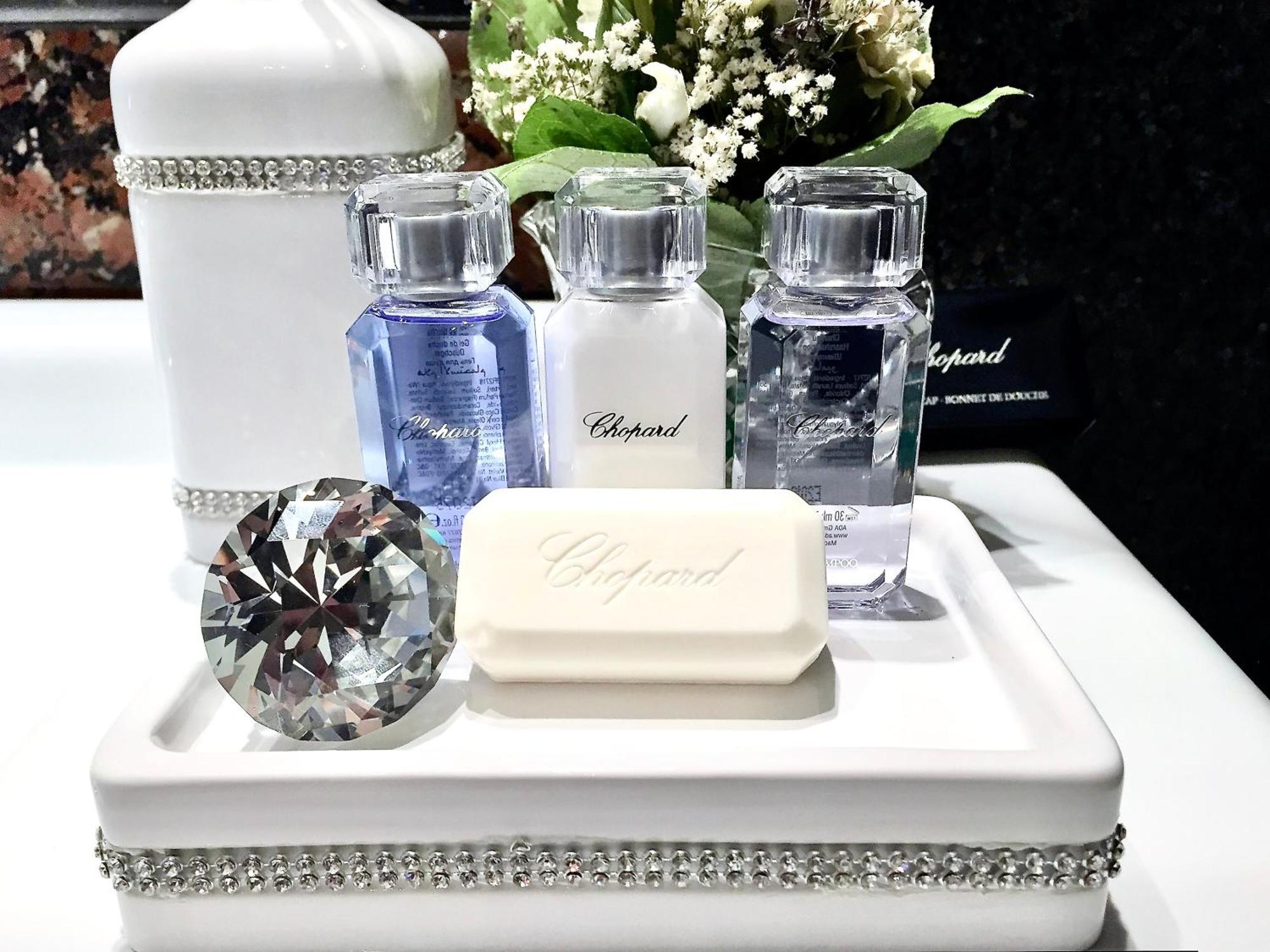 Mondrian Luxury & Market Square Iv Khách sạn hẻo lánh
