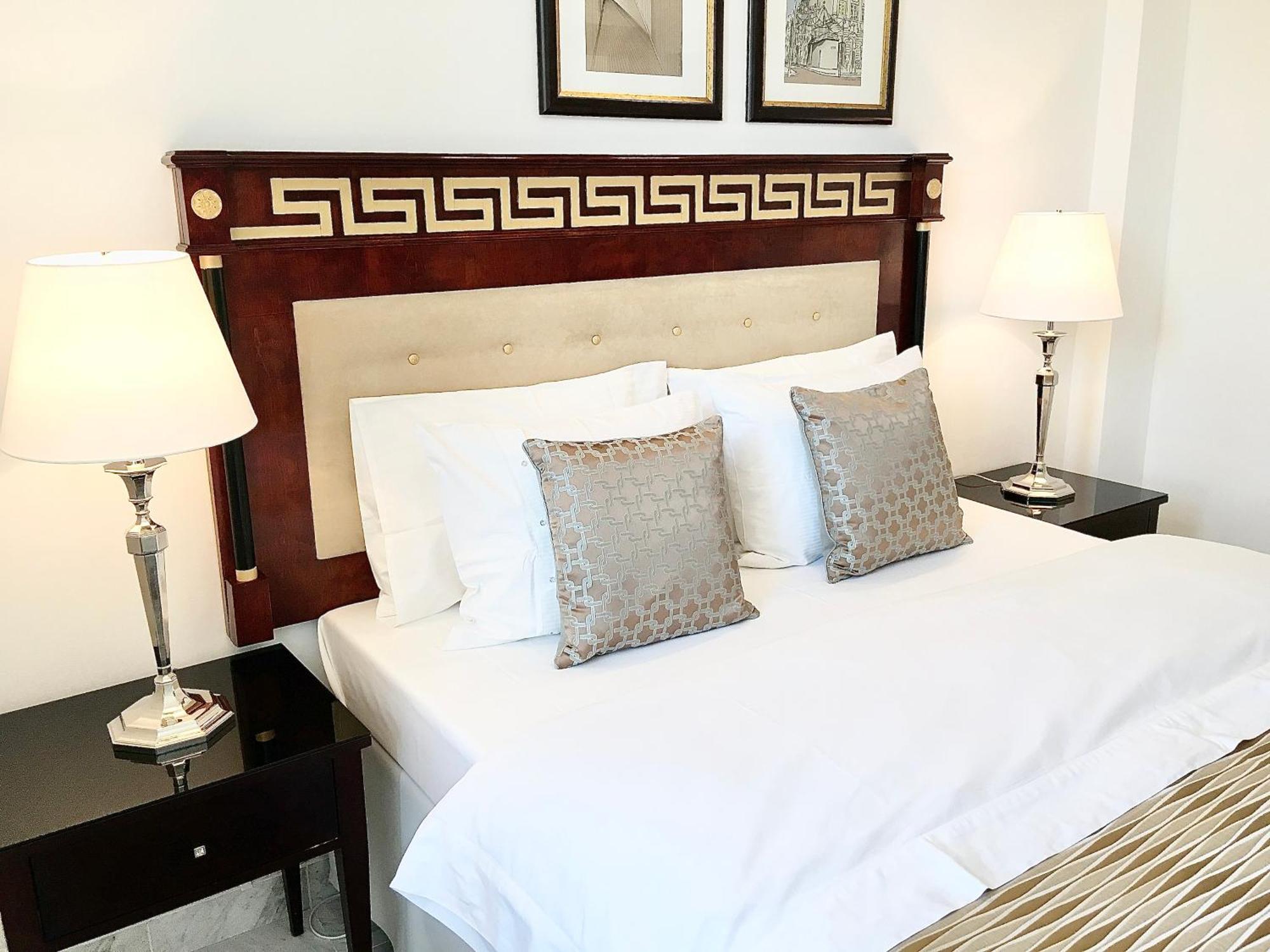 Mondrian Luxury & Market Square I Aparthotel
