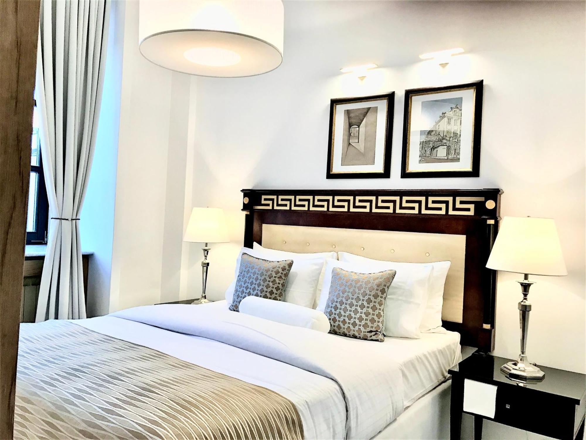 Aparthotel Mondrian Luxury & Market Square I Warsaw