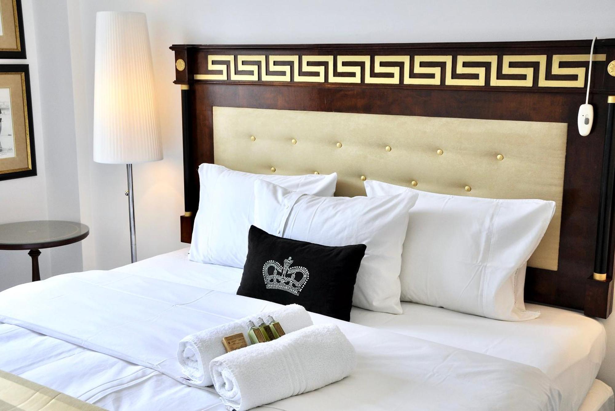 Mondrian Luxury & Market Square Iv Aparthotel *