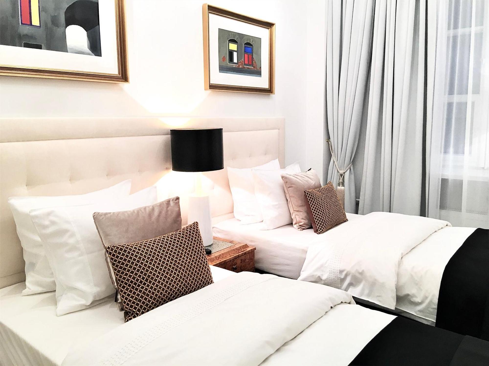 Aparthotel Mondrian Luxury & Market Square I 5*