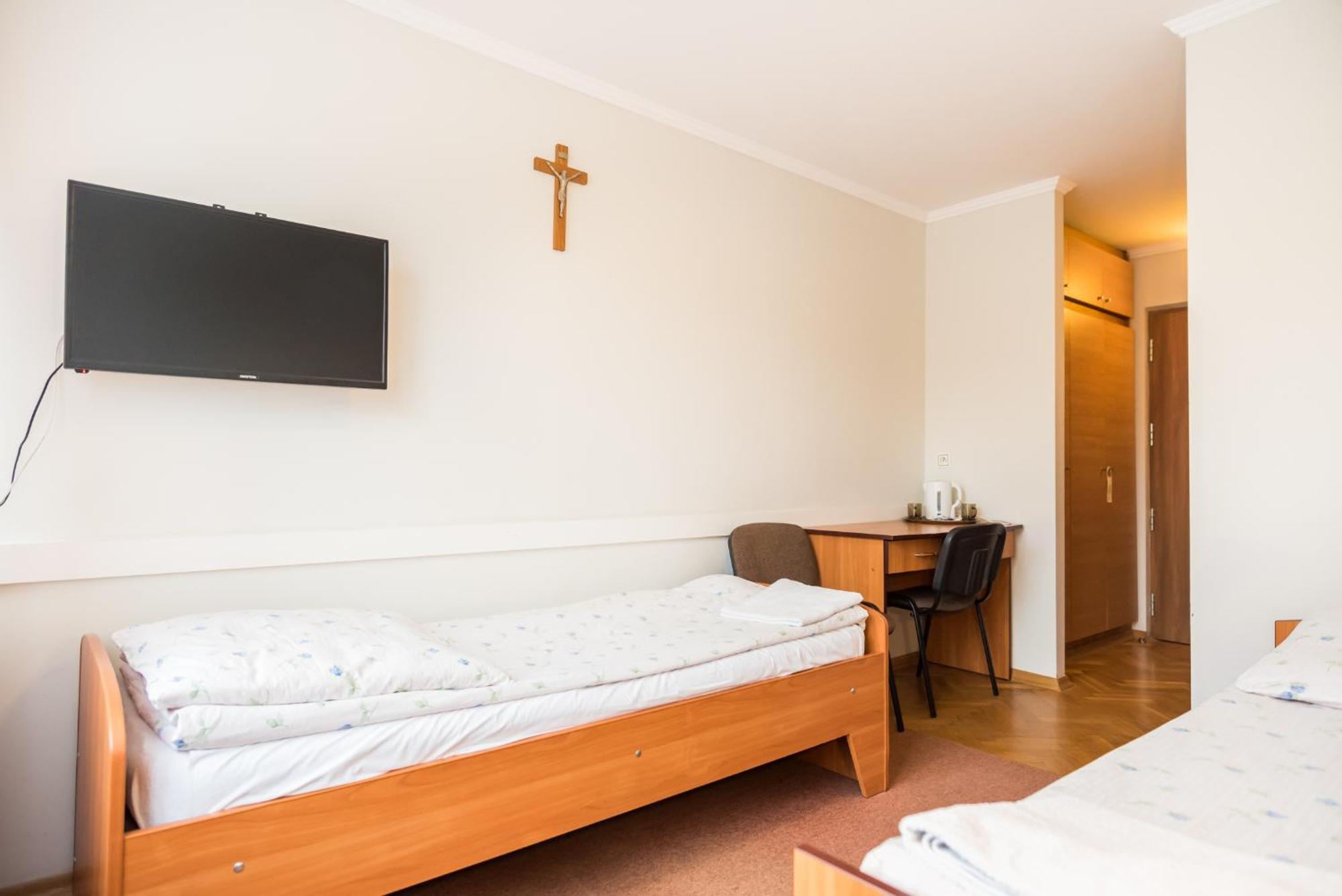 Dobre Miejsce Dom Rekolekcyjny Holiday park Warsaw