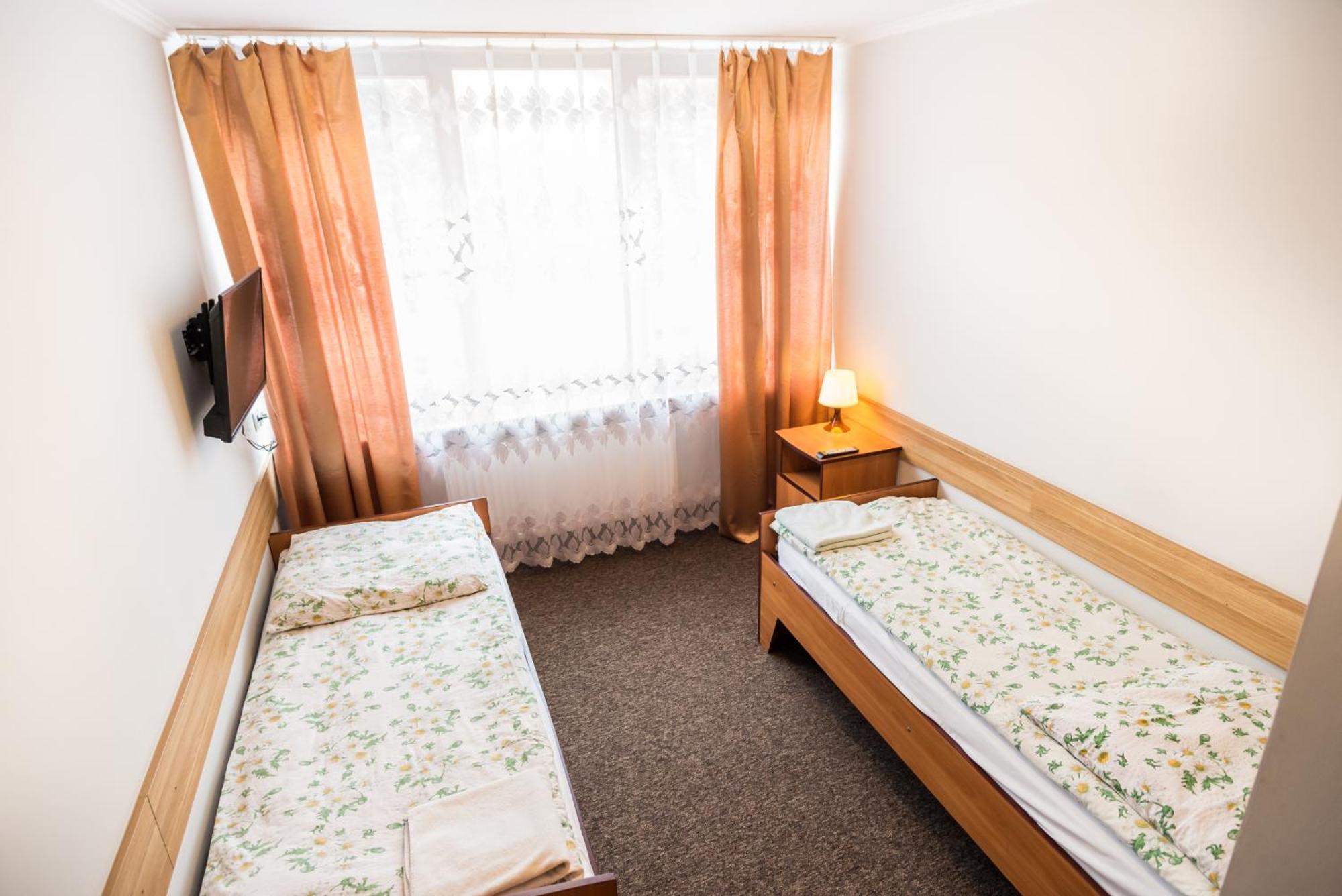 Dobre Miejsce Dom Rekolekcyjny Holiday park Warsaw