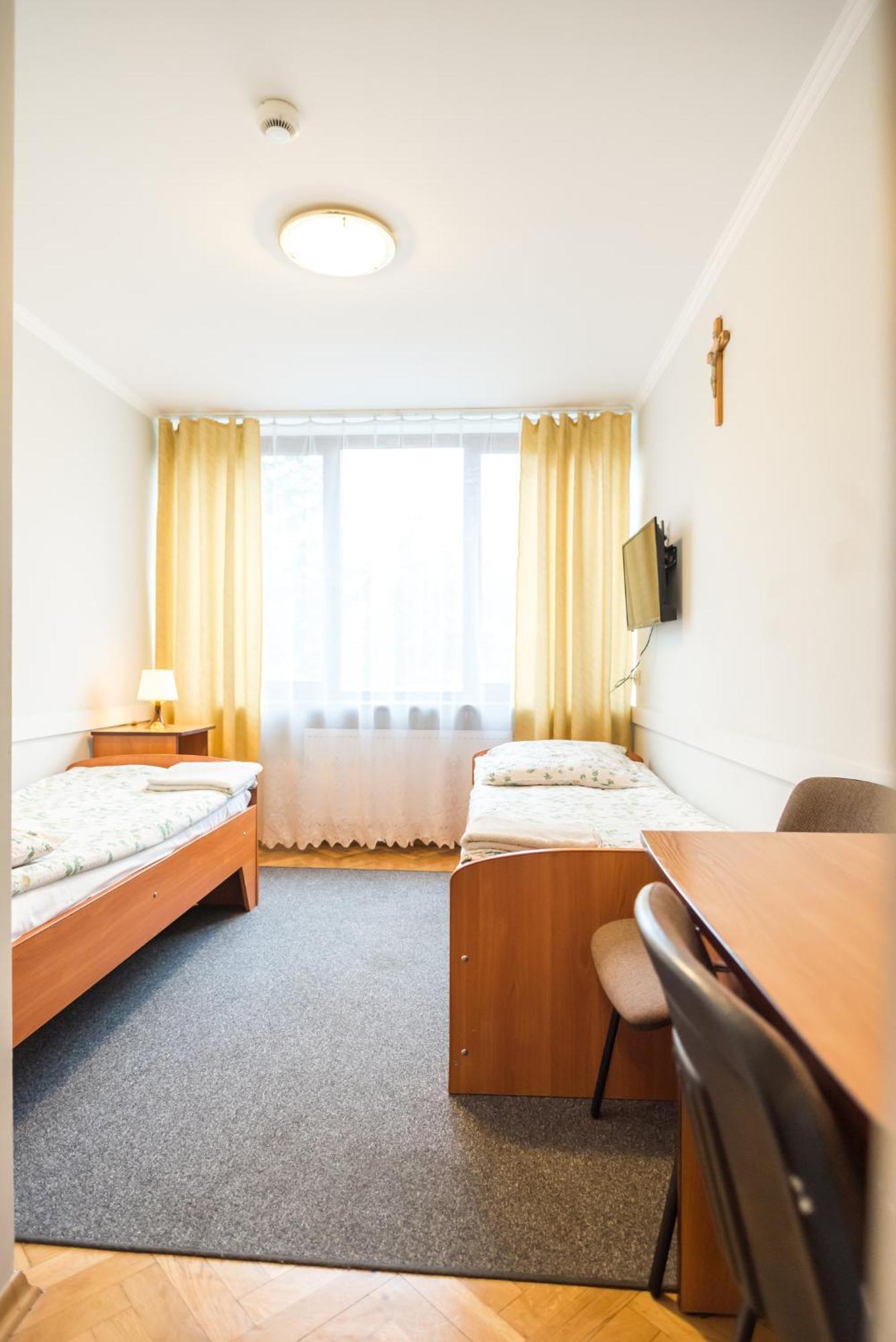 Dobre Miejsce Dom Rekolekcyjny Holiday park Warsaw