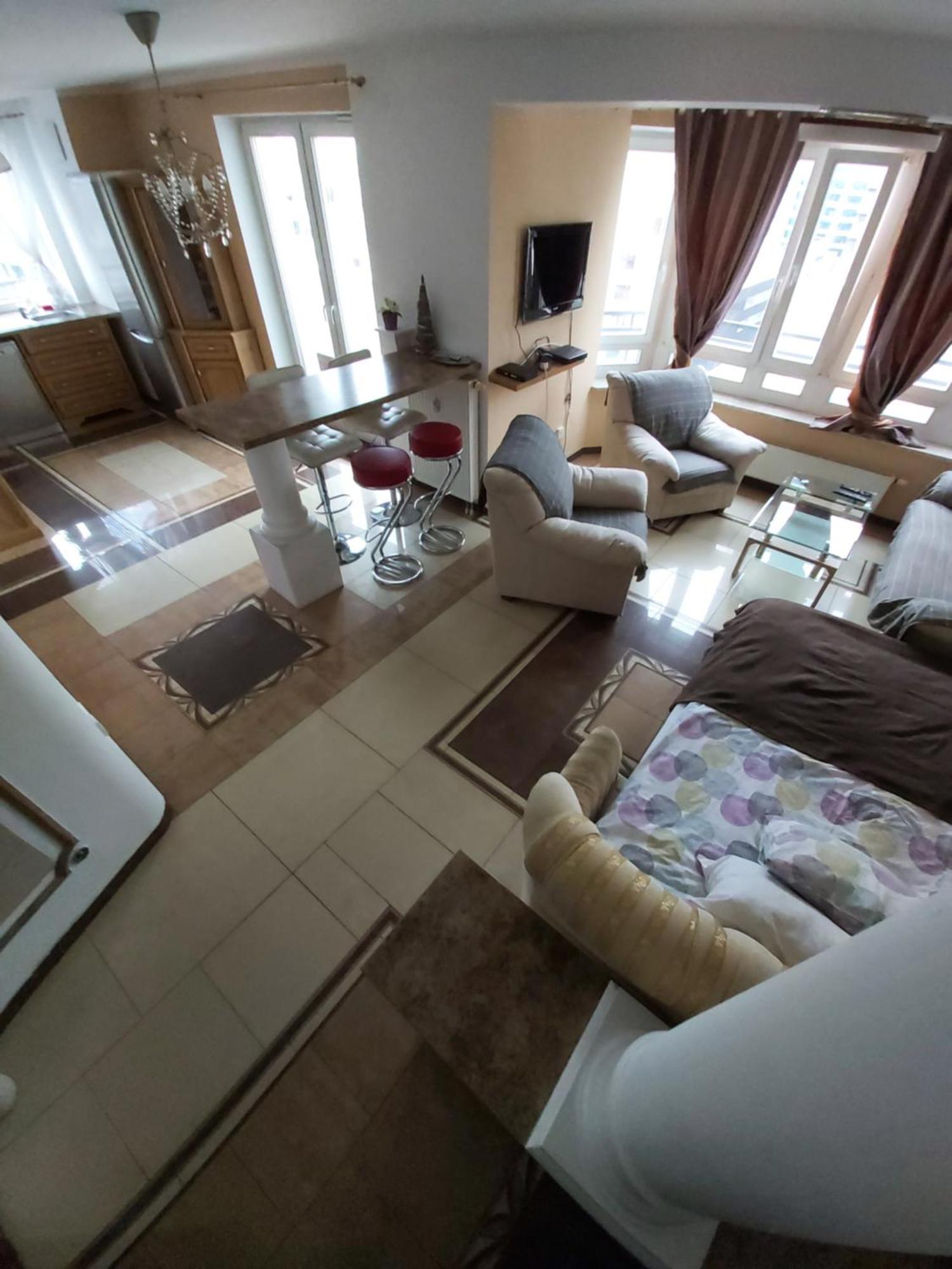 Top Loft With Swimming Pool Apartment Warsaw