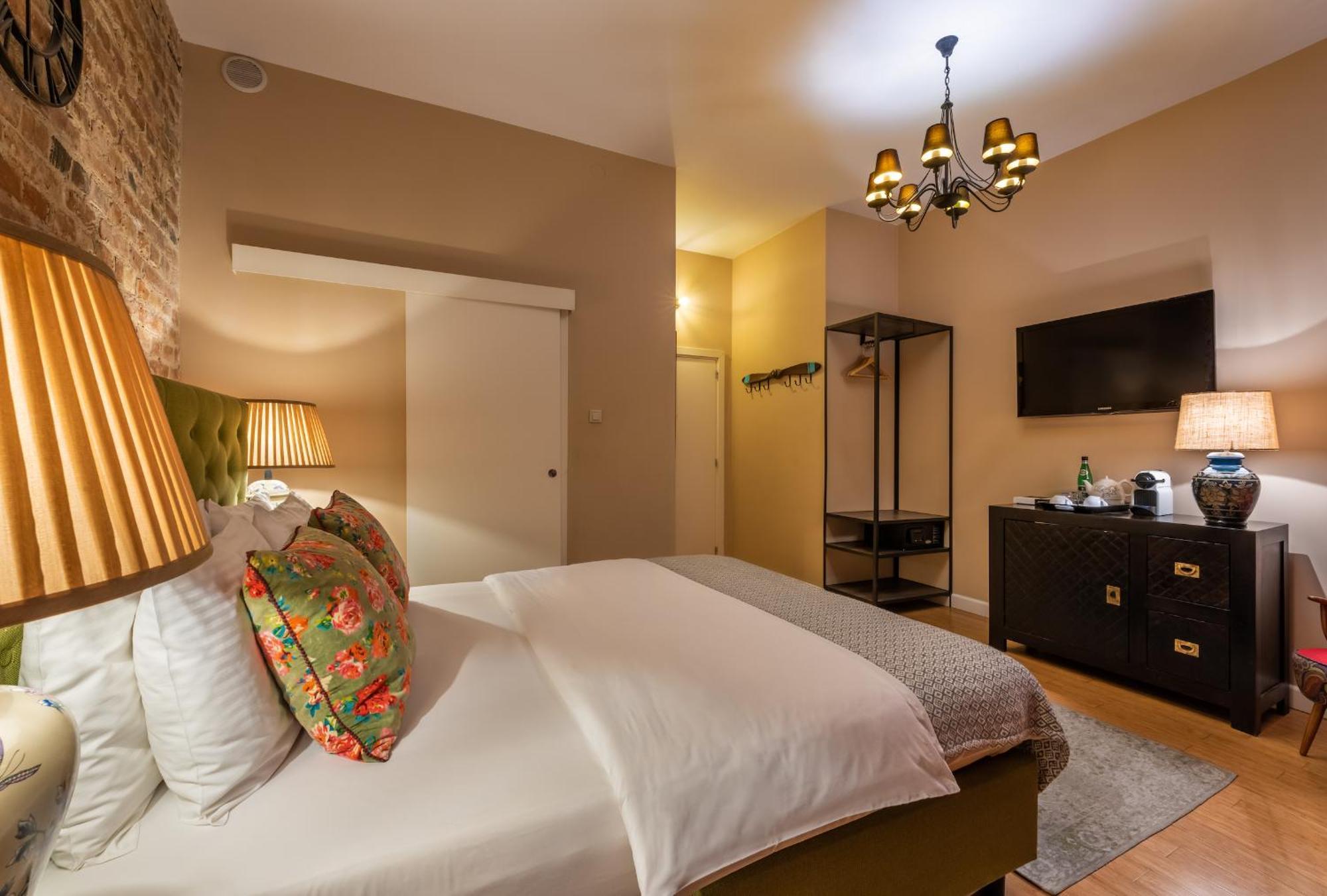 Khách sạn hẻo lánh Sleepwell Nowy Swiat Warsaw