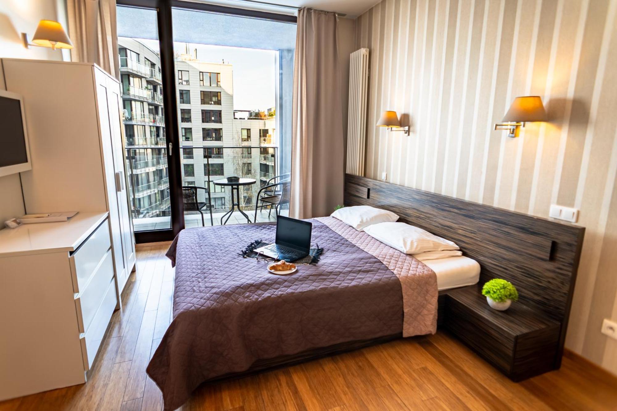 Apartment Triton In *