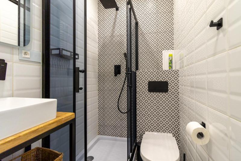 Cozy Renovated In Bielany Next To Subway * Warsaw